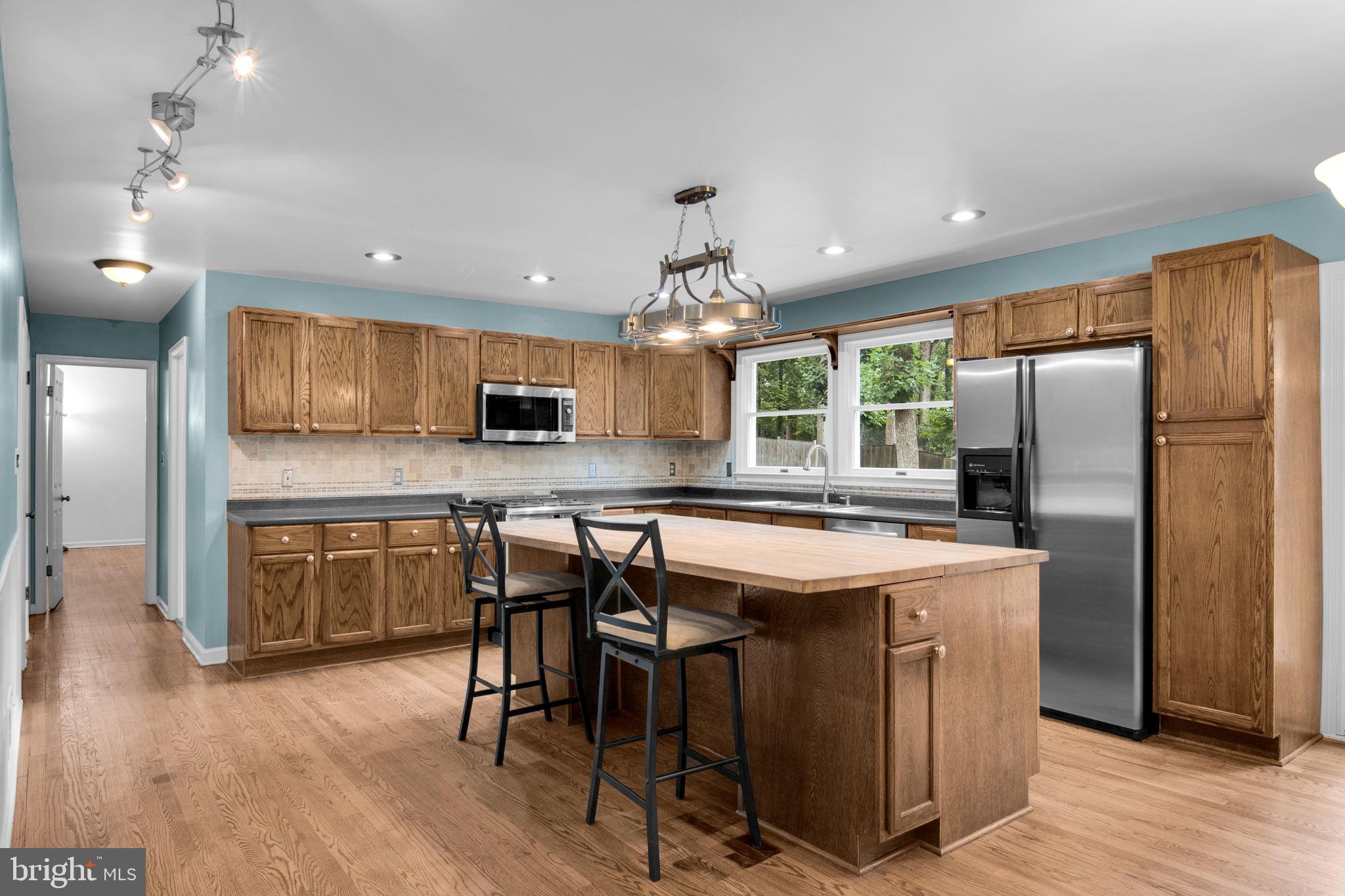 GRAHAM PARK SHORES - Residential