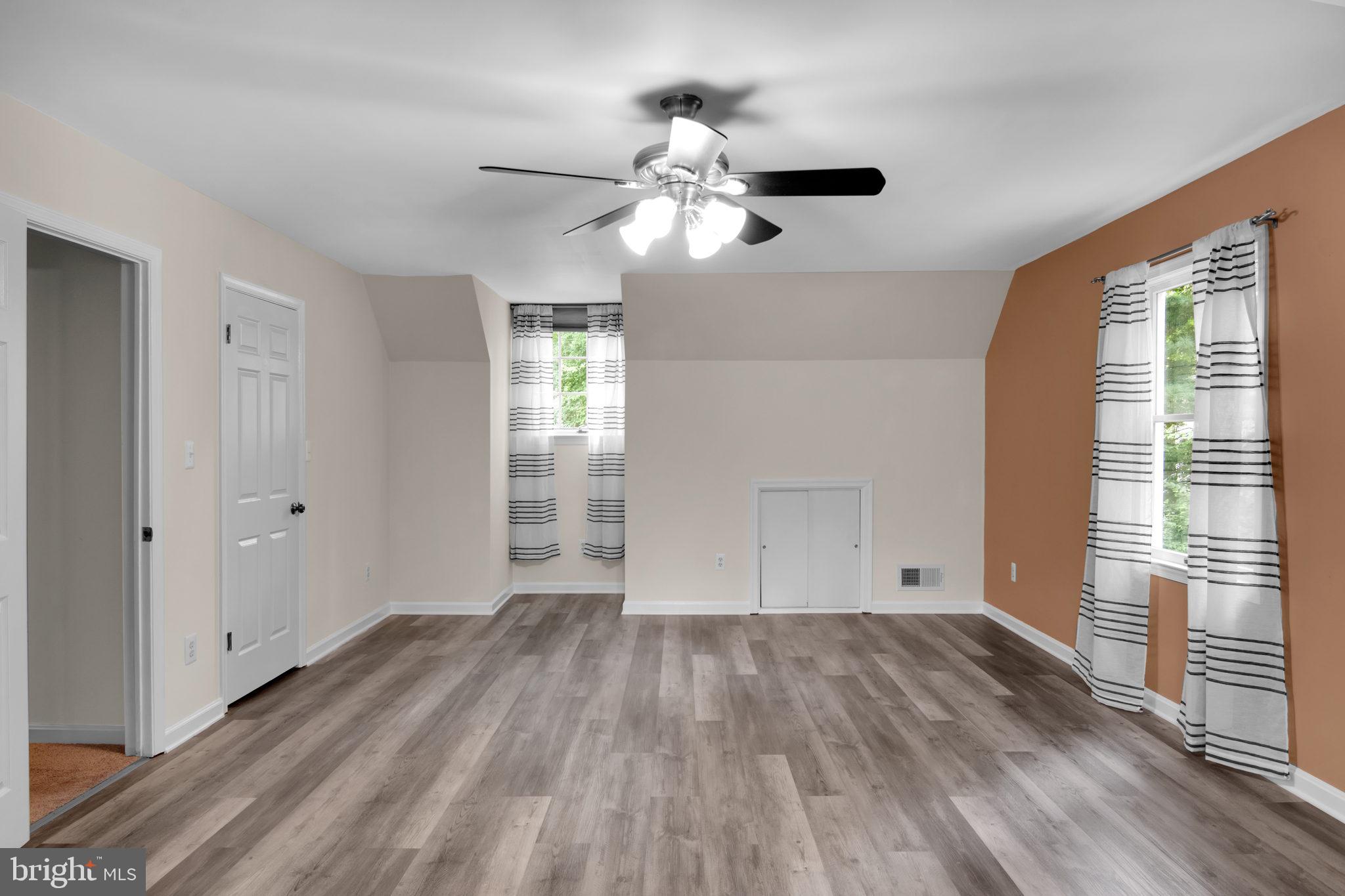 GRAHAM PARK SHORES - Residential