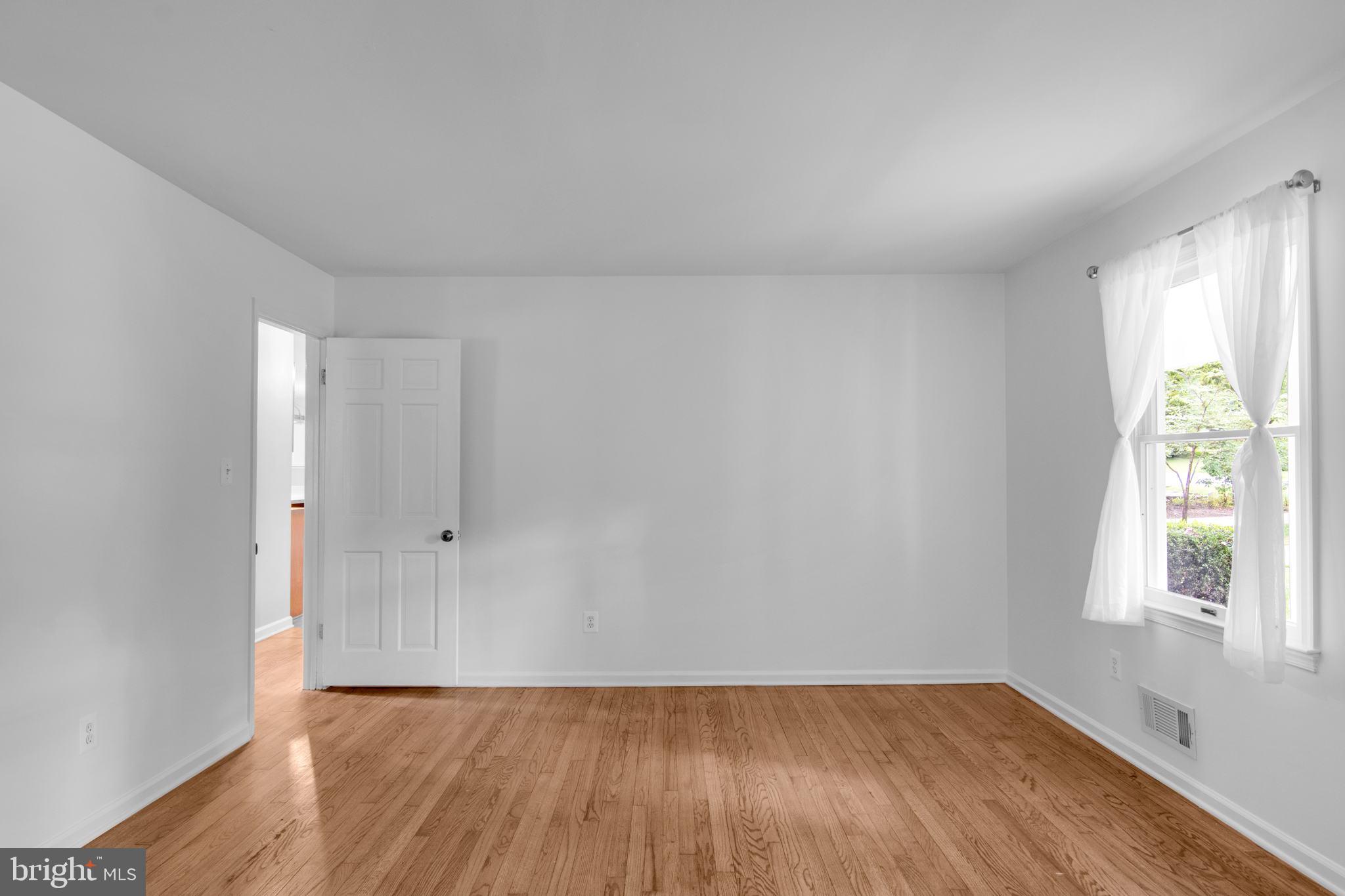 GRAHAM PARK SHORES - Residential