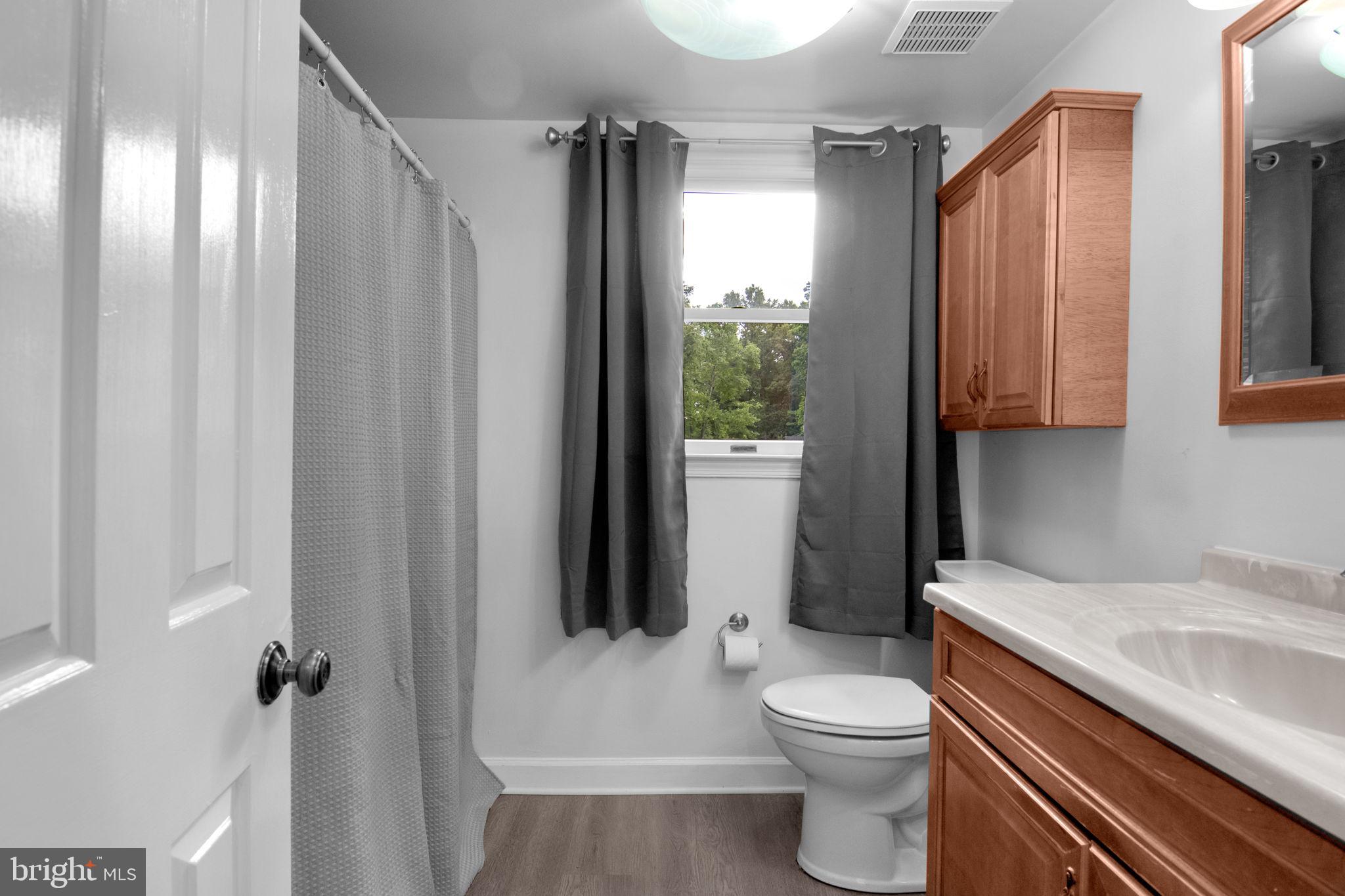 GRAHAM PARK SHORES - Residential