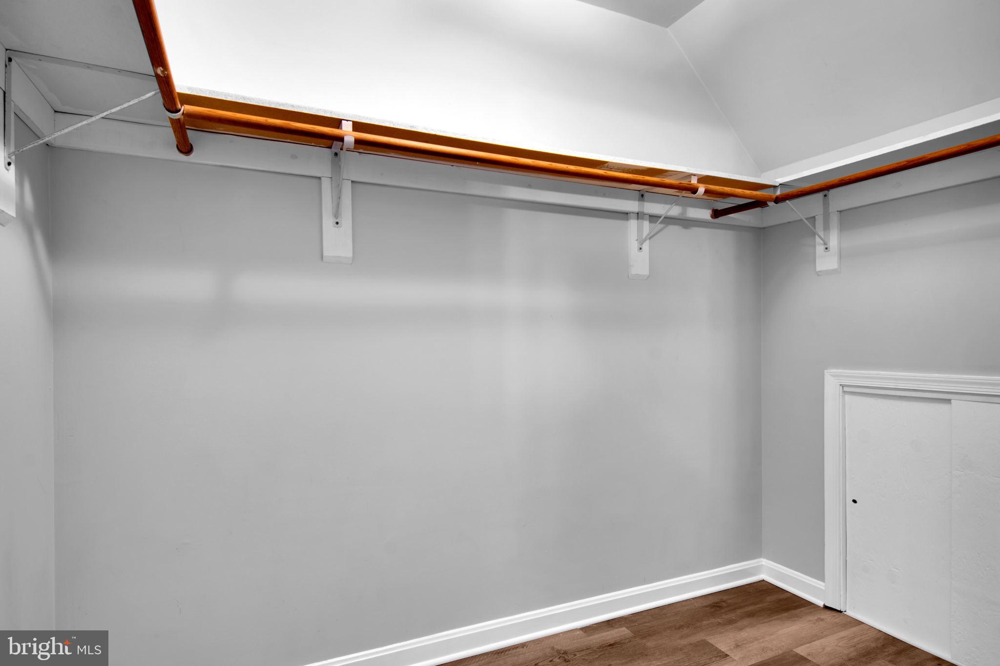 GRAHAM PARK SHORES - Residential