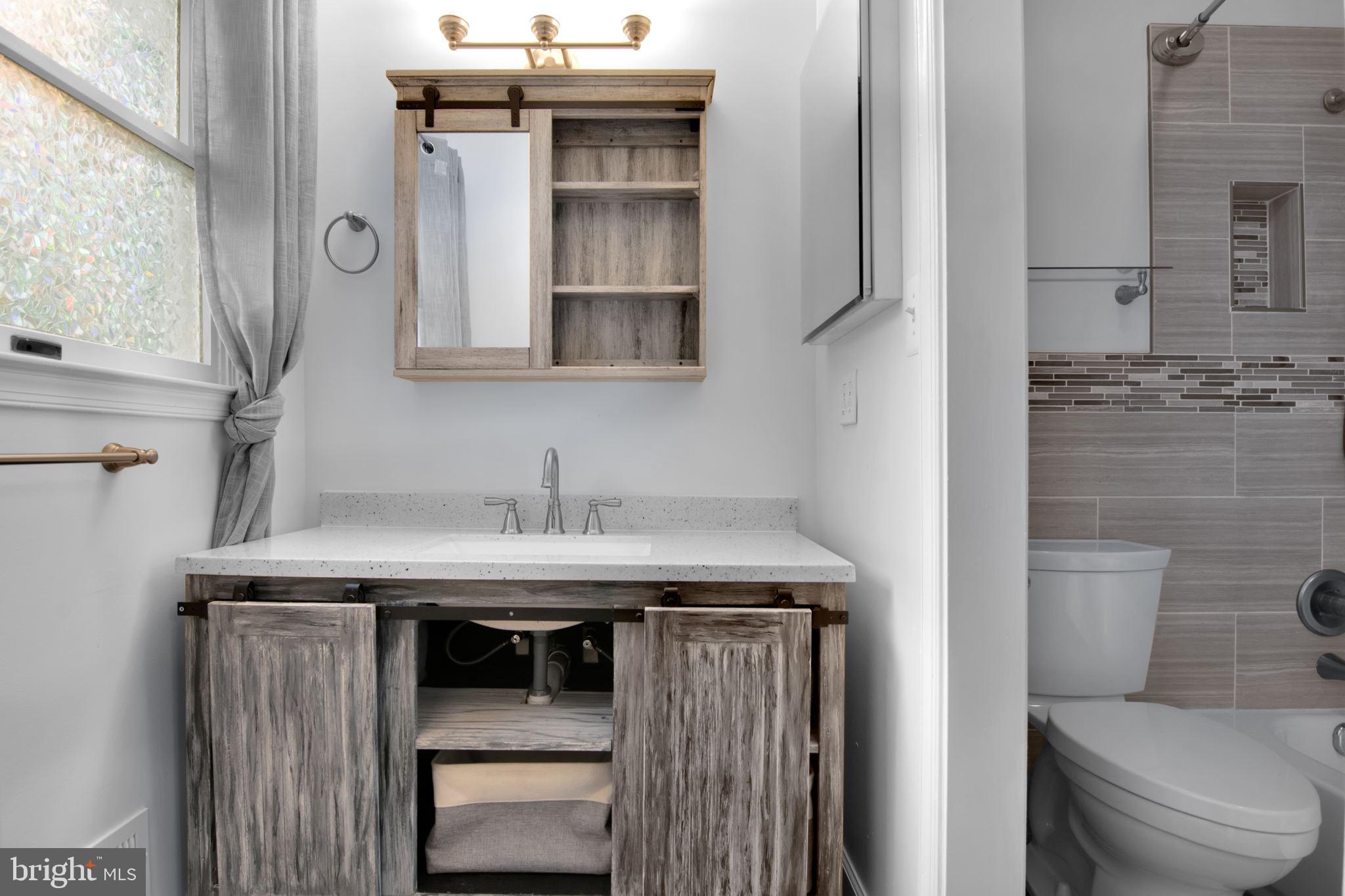 GRAHAM PARK SHORES - Residential