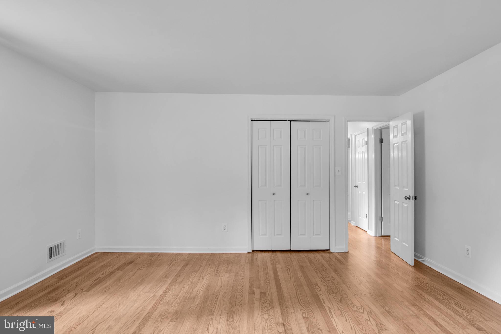 GRAHAM PARK SHORES - Residential