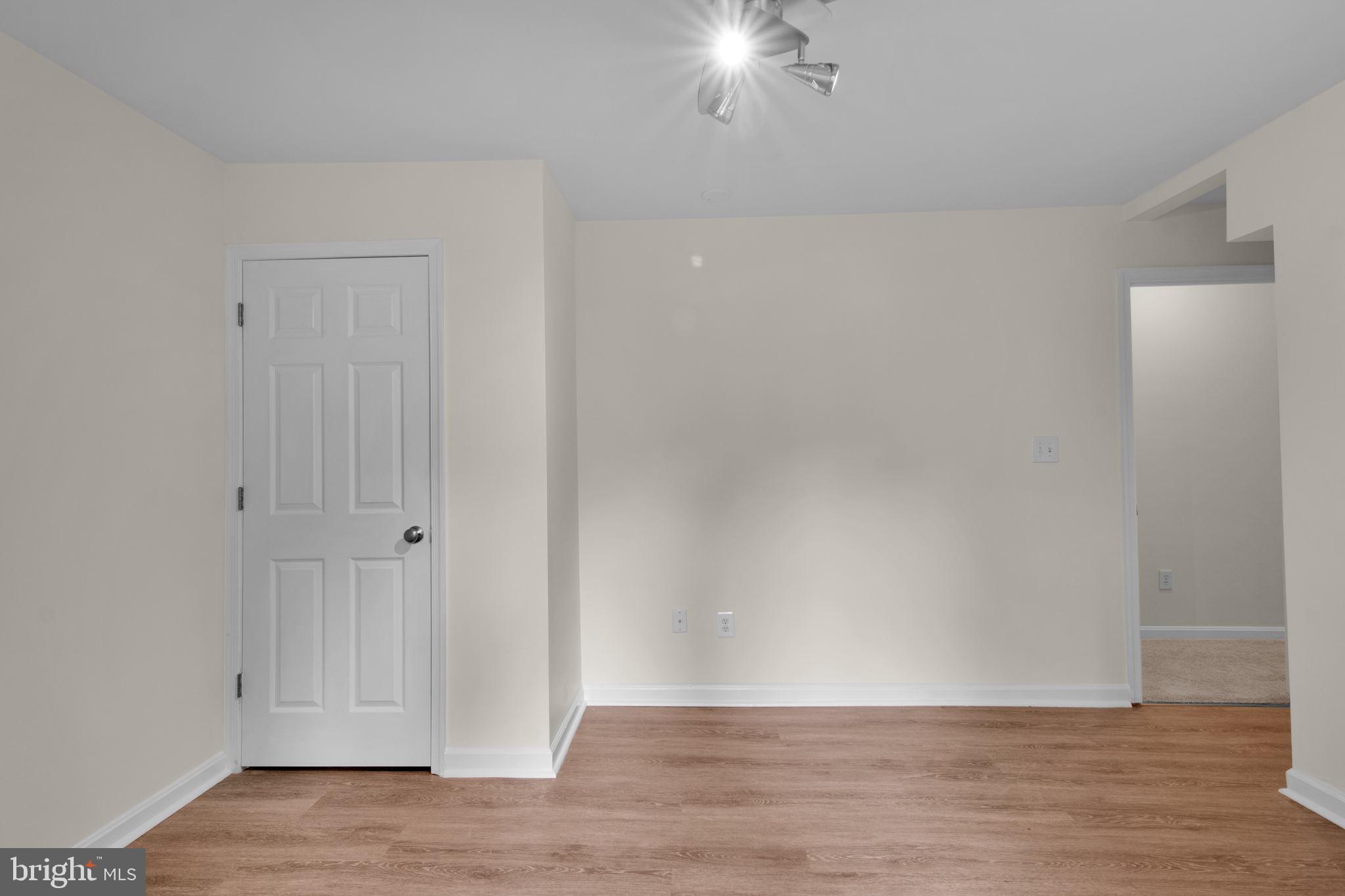 GRAHAM PARK SHORES - Residential