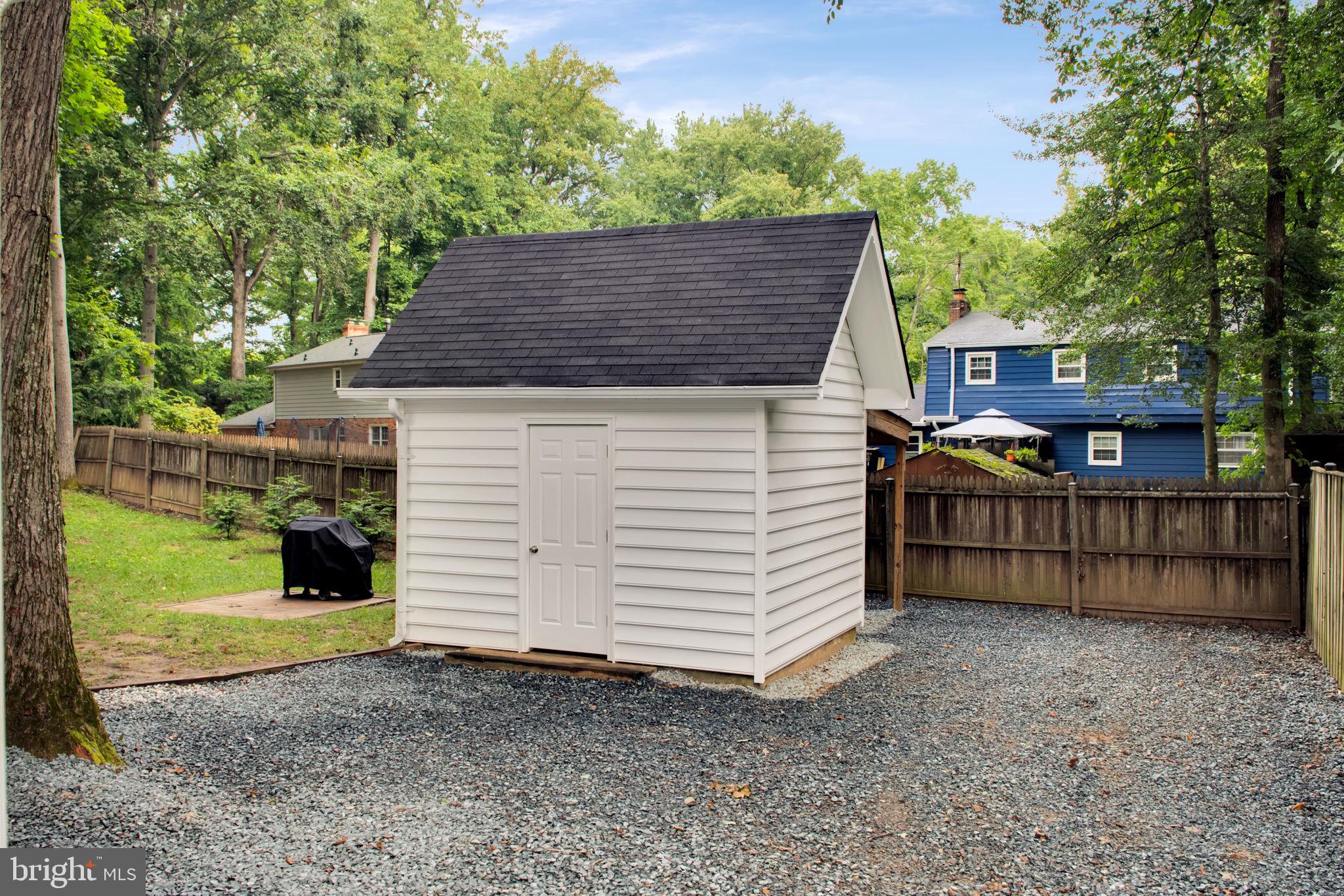 GRAHAM PARK SHORES - Residential