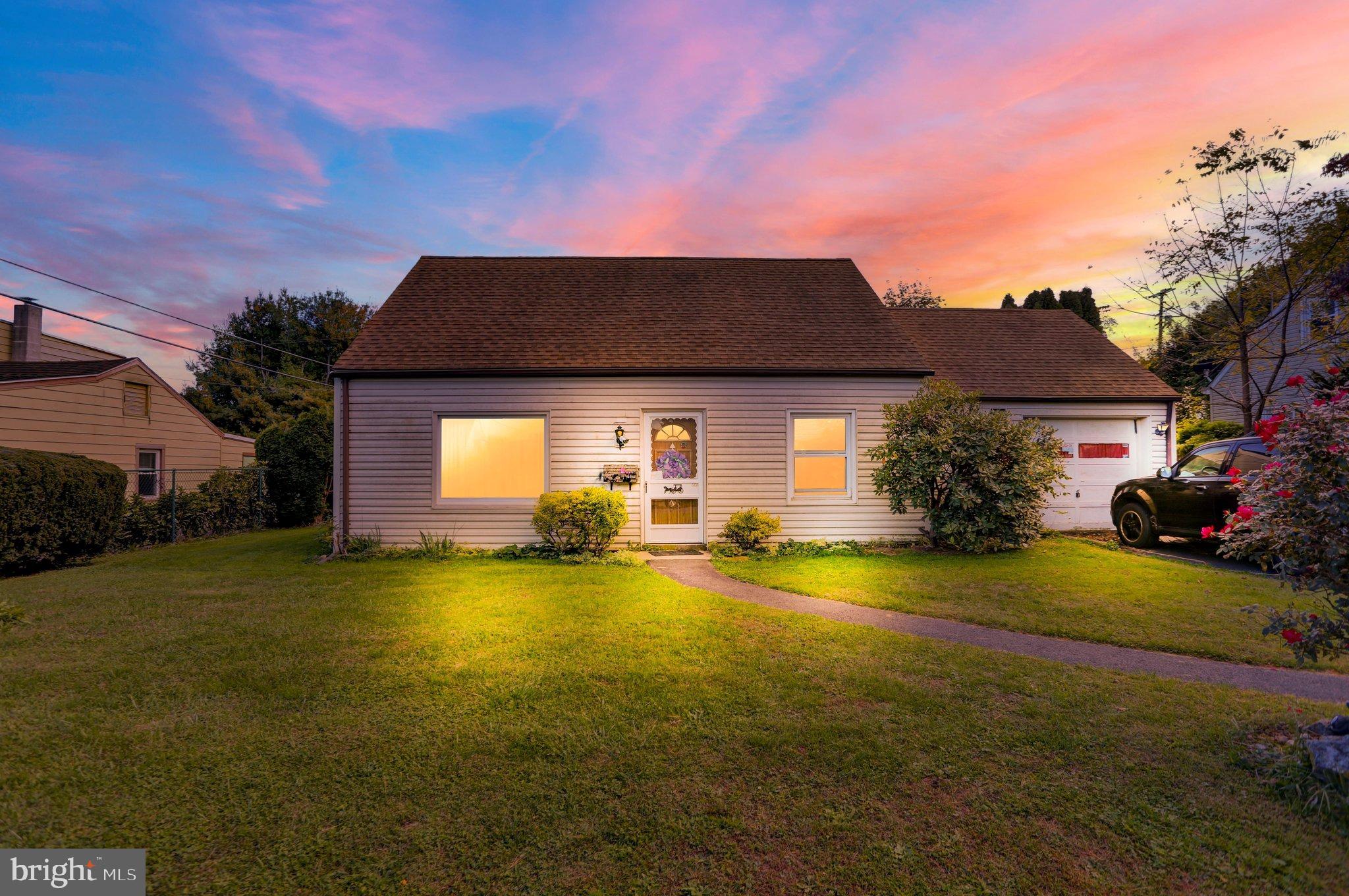 508 LOCKHEED AVENUE