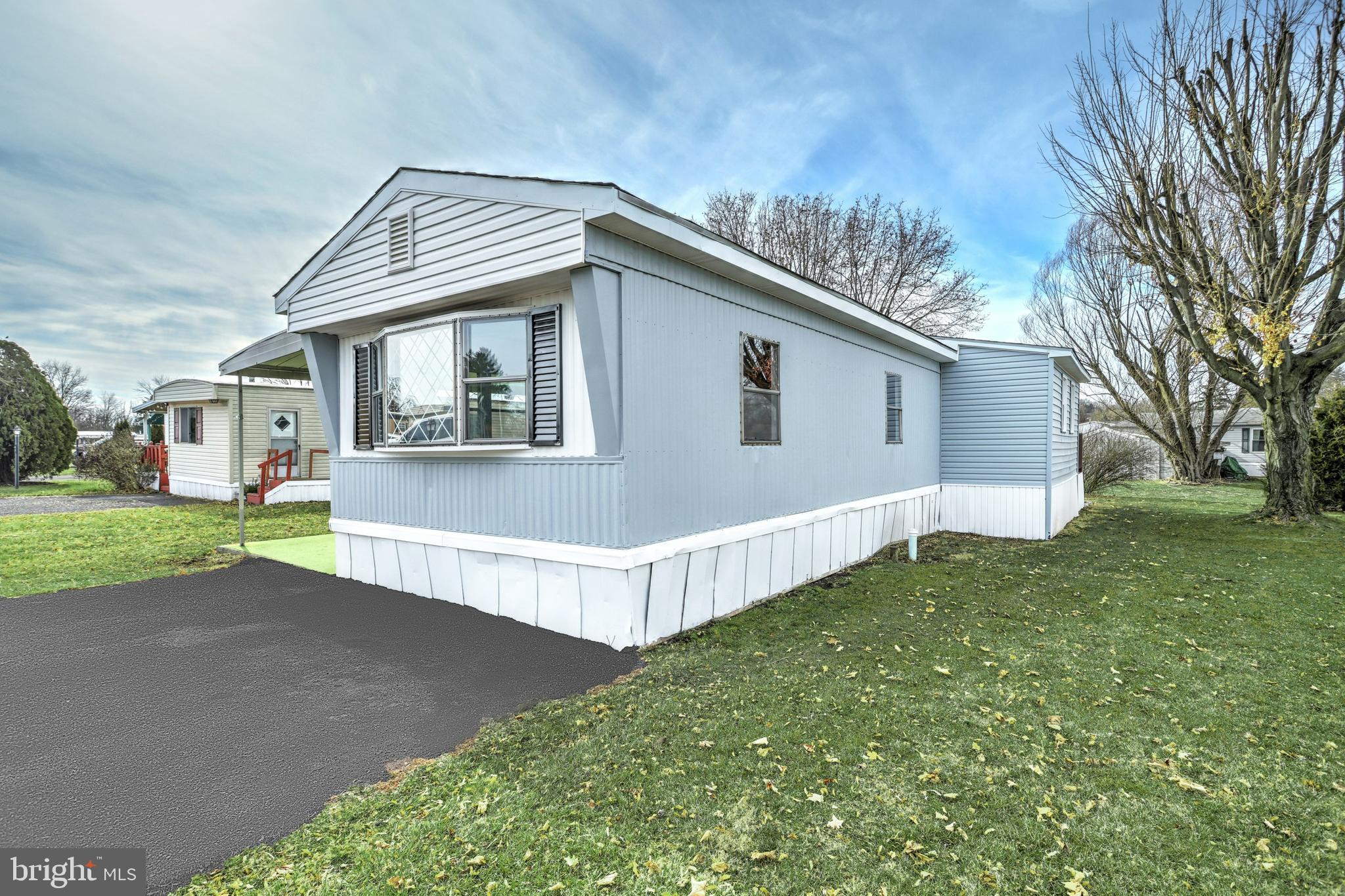 LINCOLN ESTATES - Residential