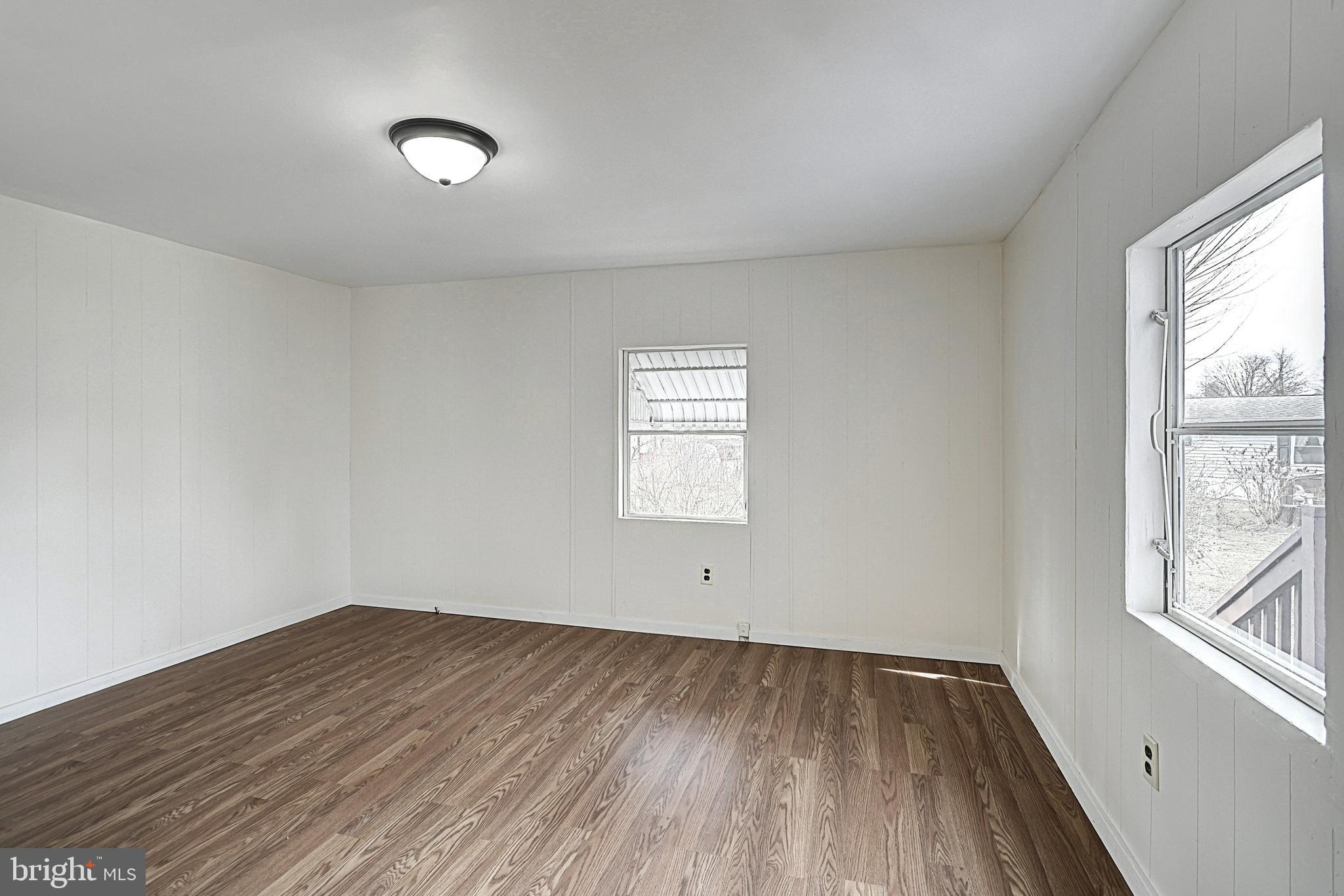 LINCOLN ESTATES - Residential