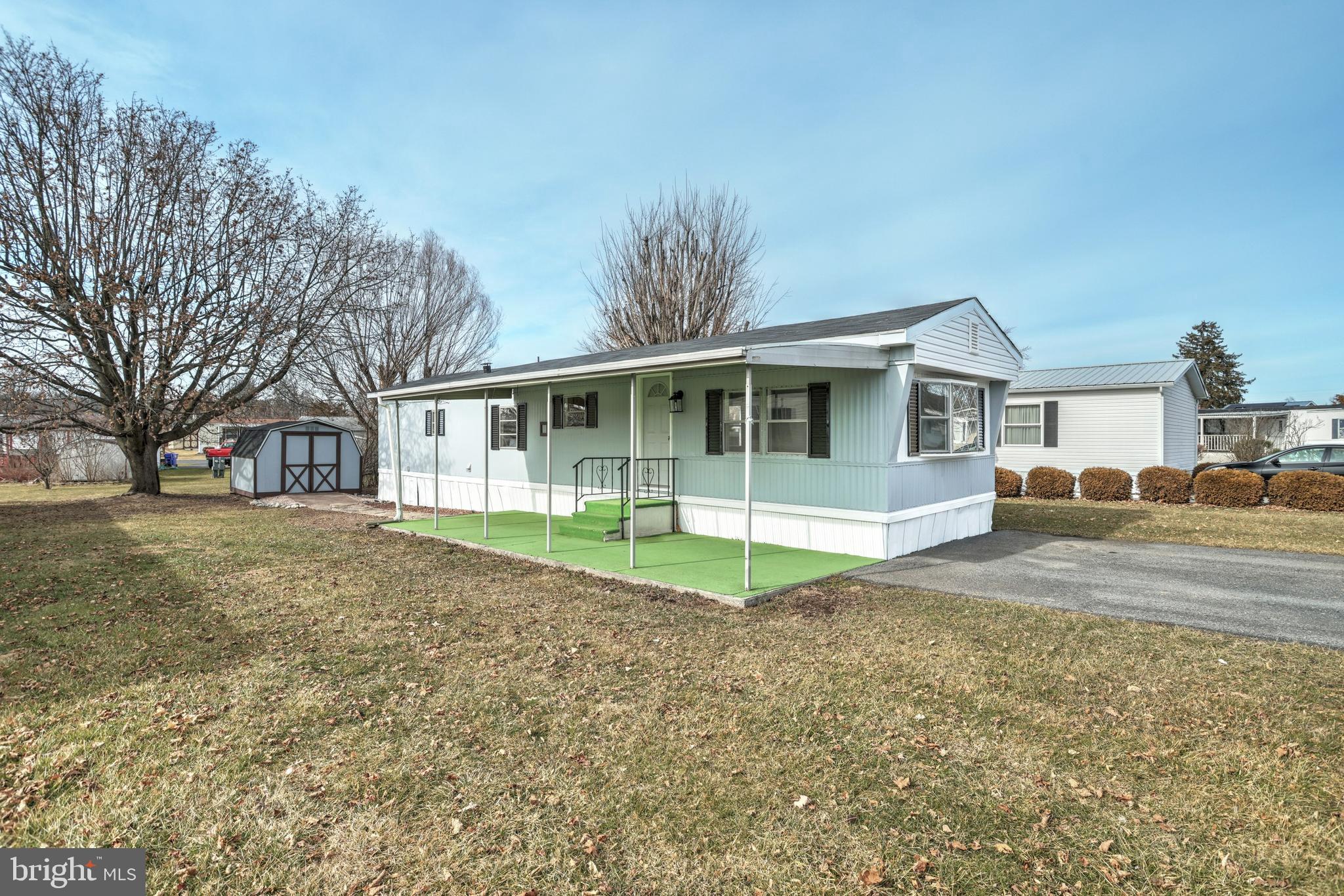 LINCOLN ESTATES - Residential