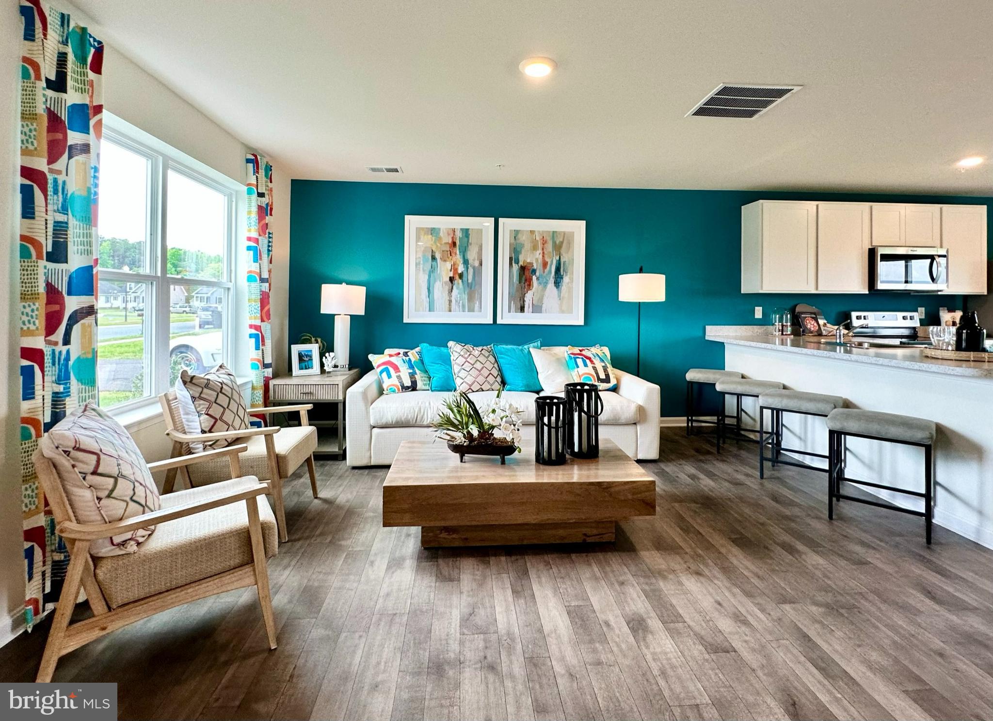 SOUTHERN FLDS - Residential