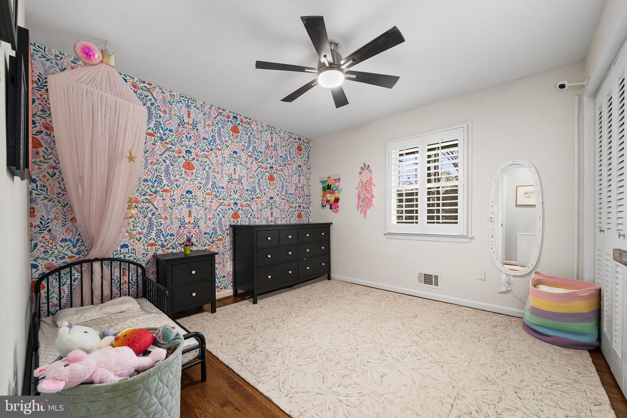 PLYMOUTH HAVEN - Residential