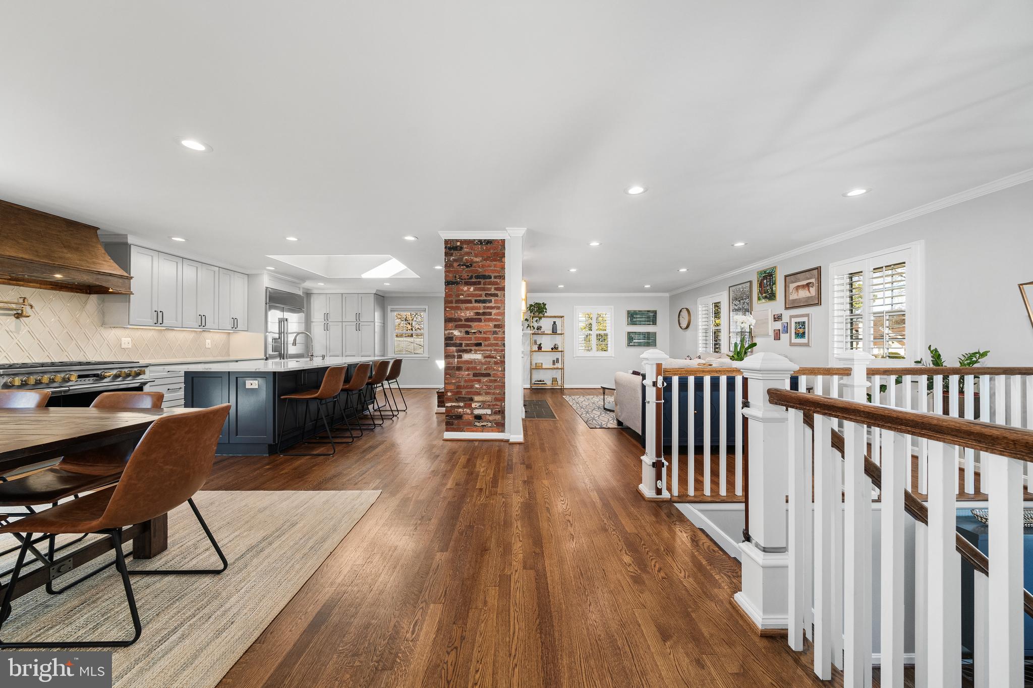 PLYMOUTH HAVEN - Residential