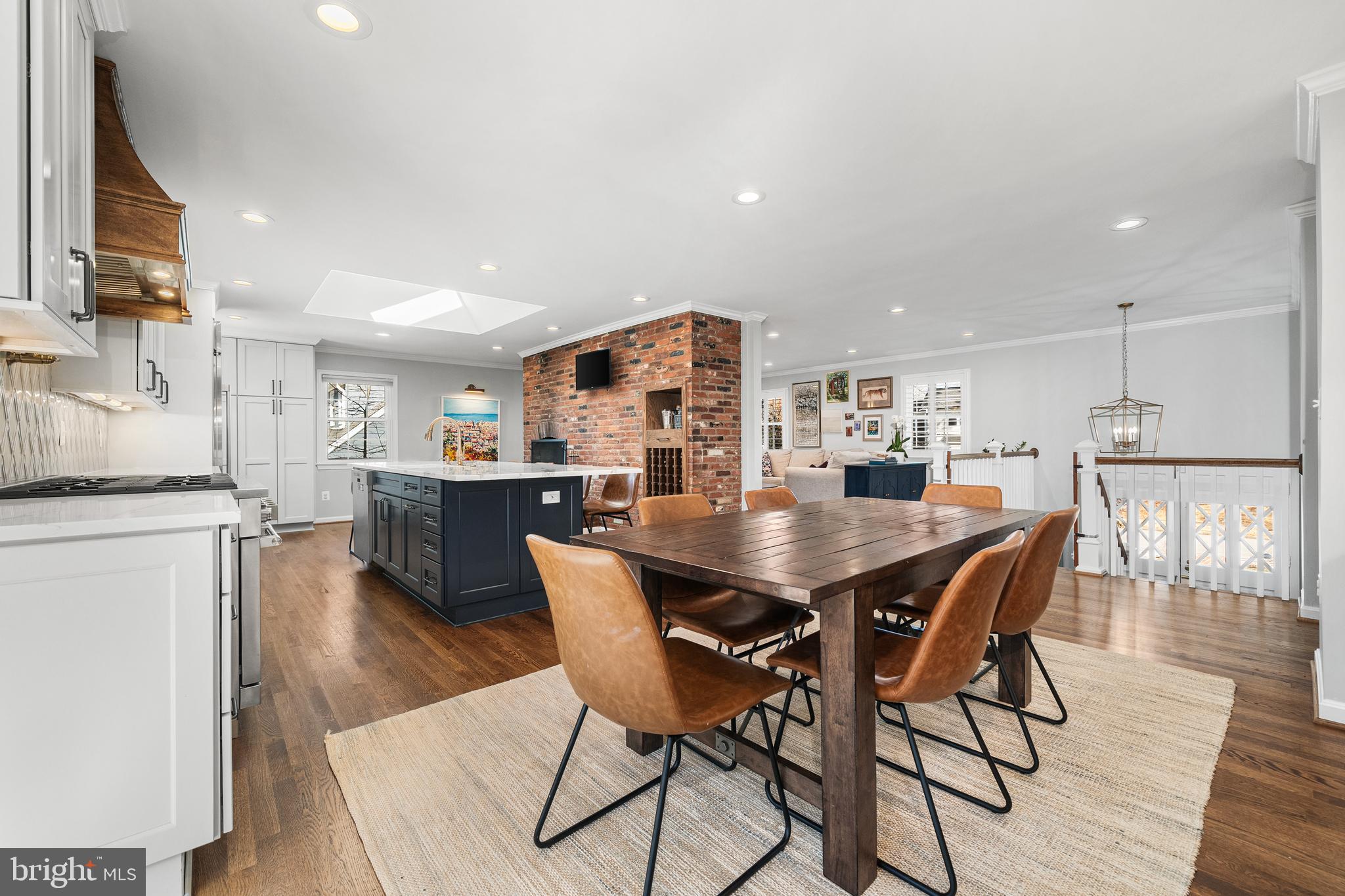 PLYMOUTH HAVEN - Residential