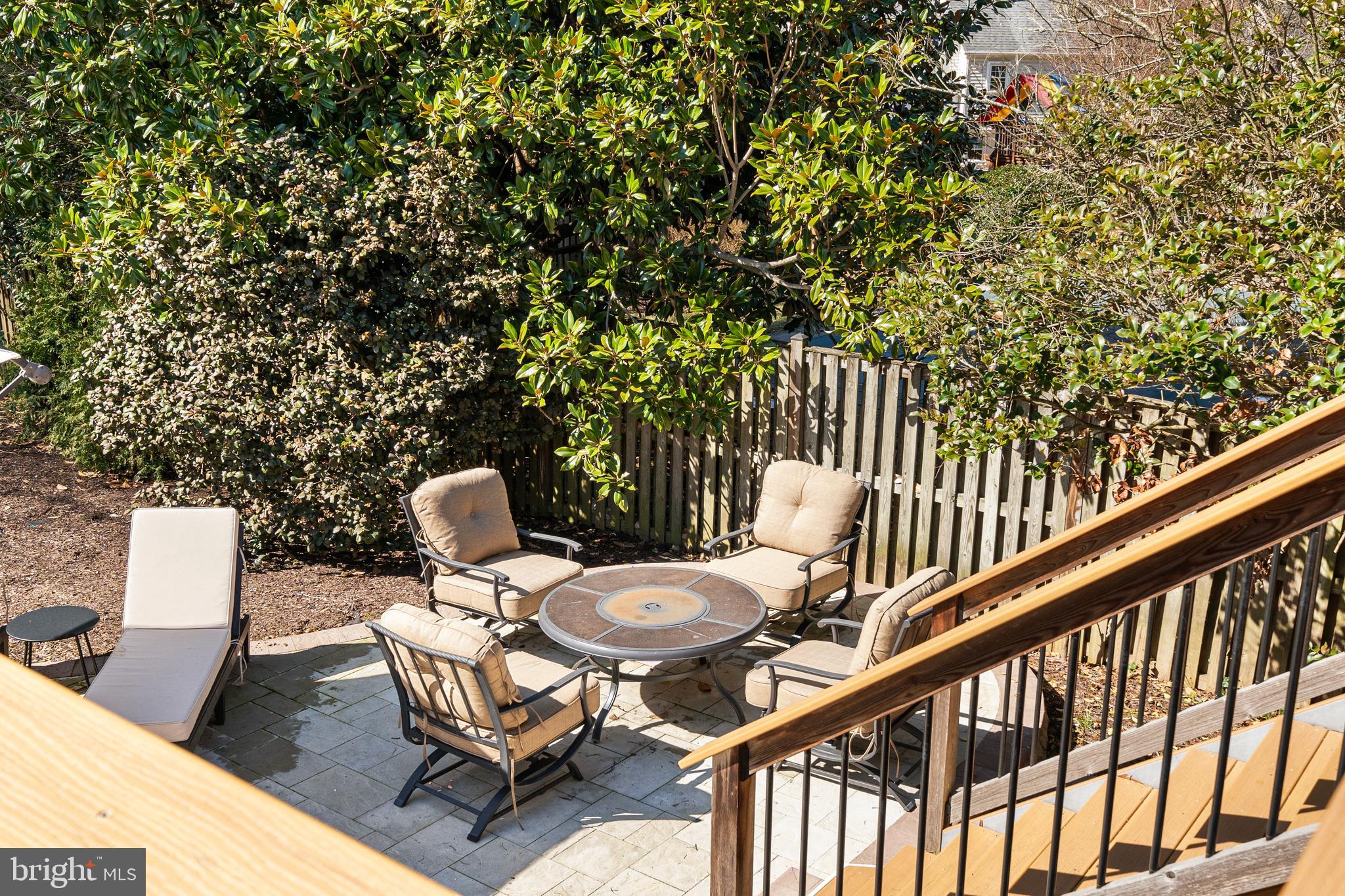 PLYMOUTH HAVEN - Residential