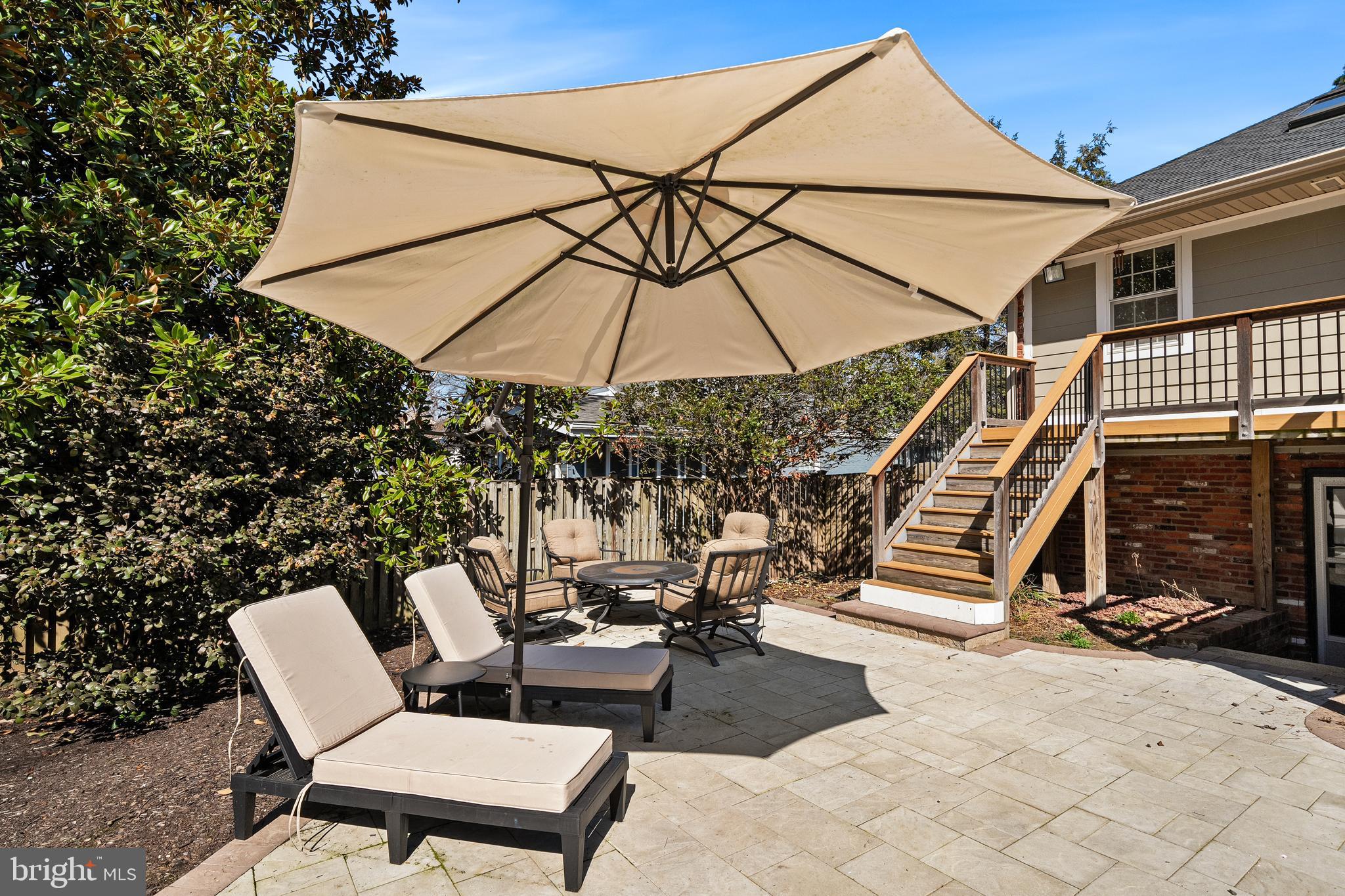 PLYMOUTH HAVEN - Residential