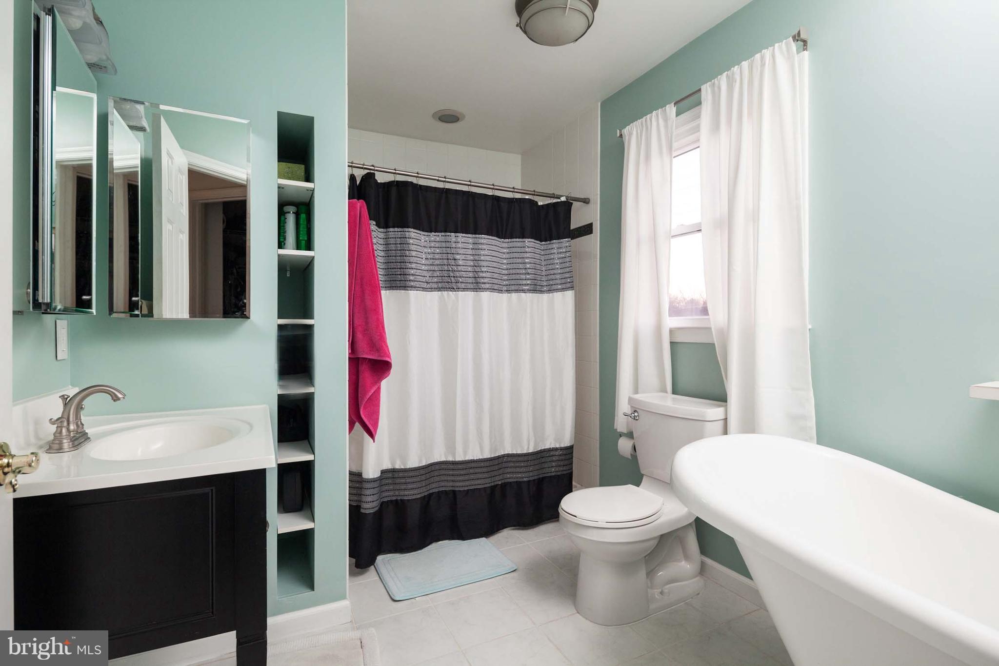 GLEN MILL ESTATES - Residential