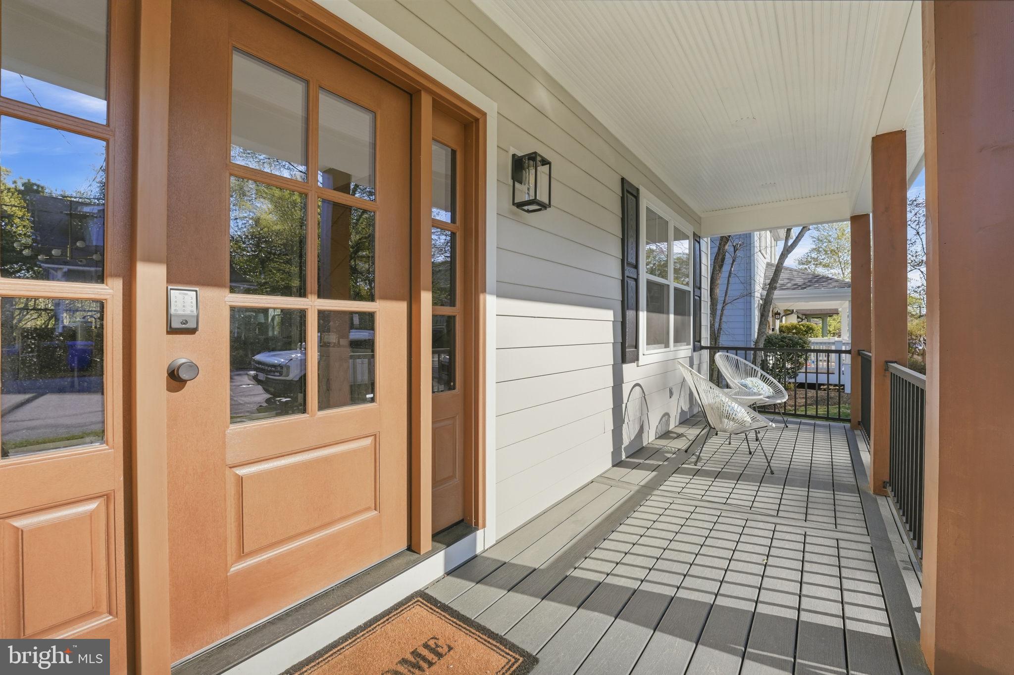 CLARENDON - Residential