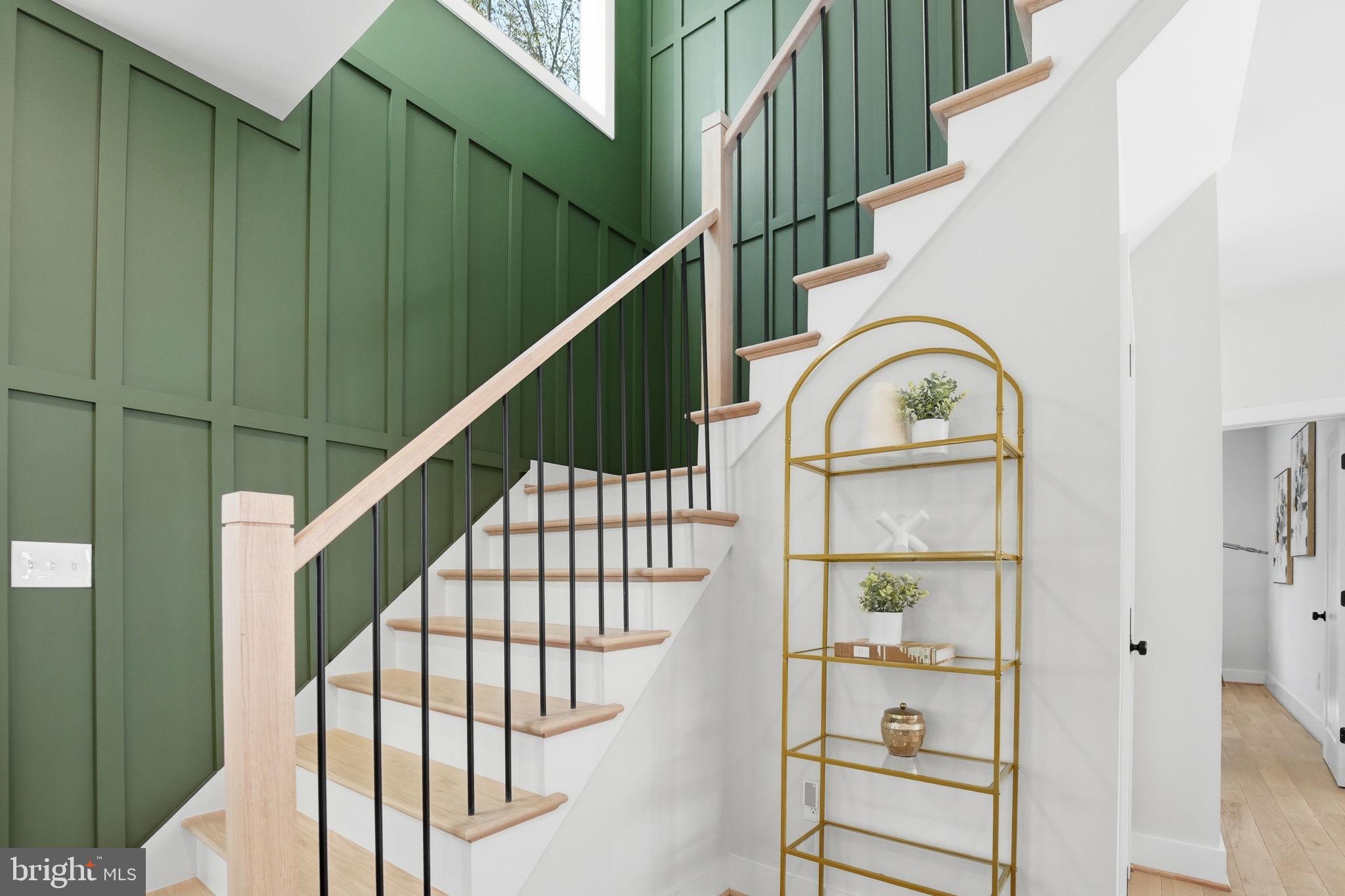 CLARENDON - Residential