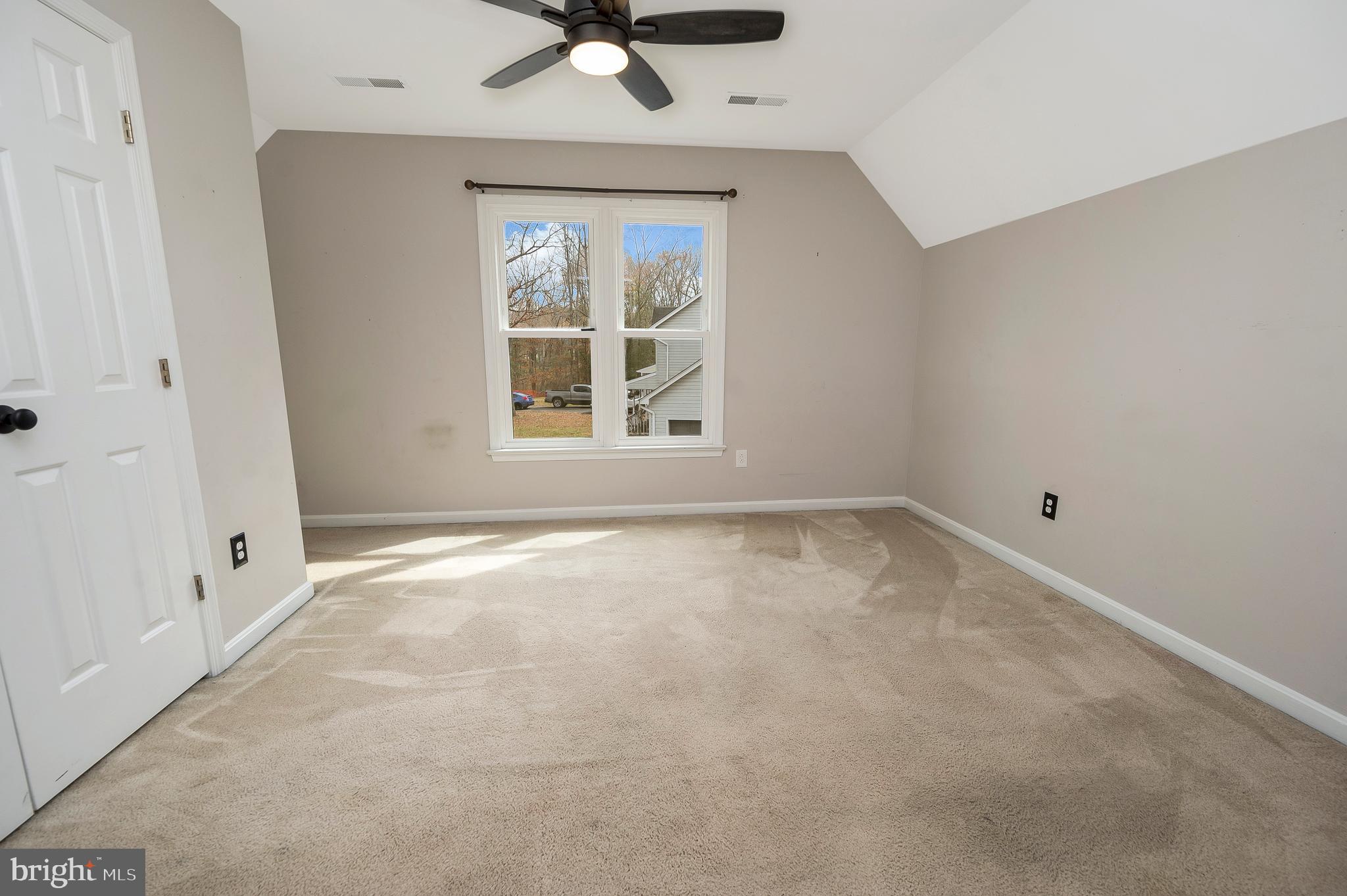 STONEWALL ESTATES - Residential