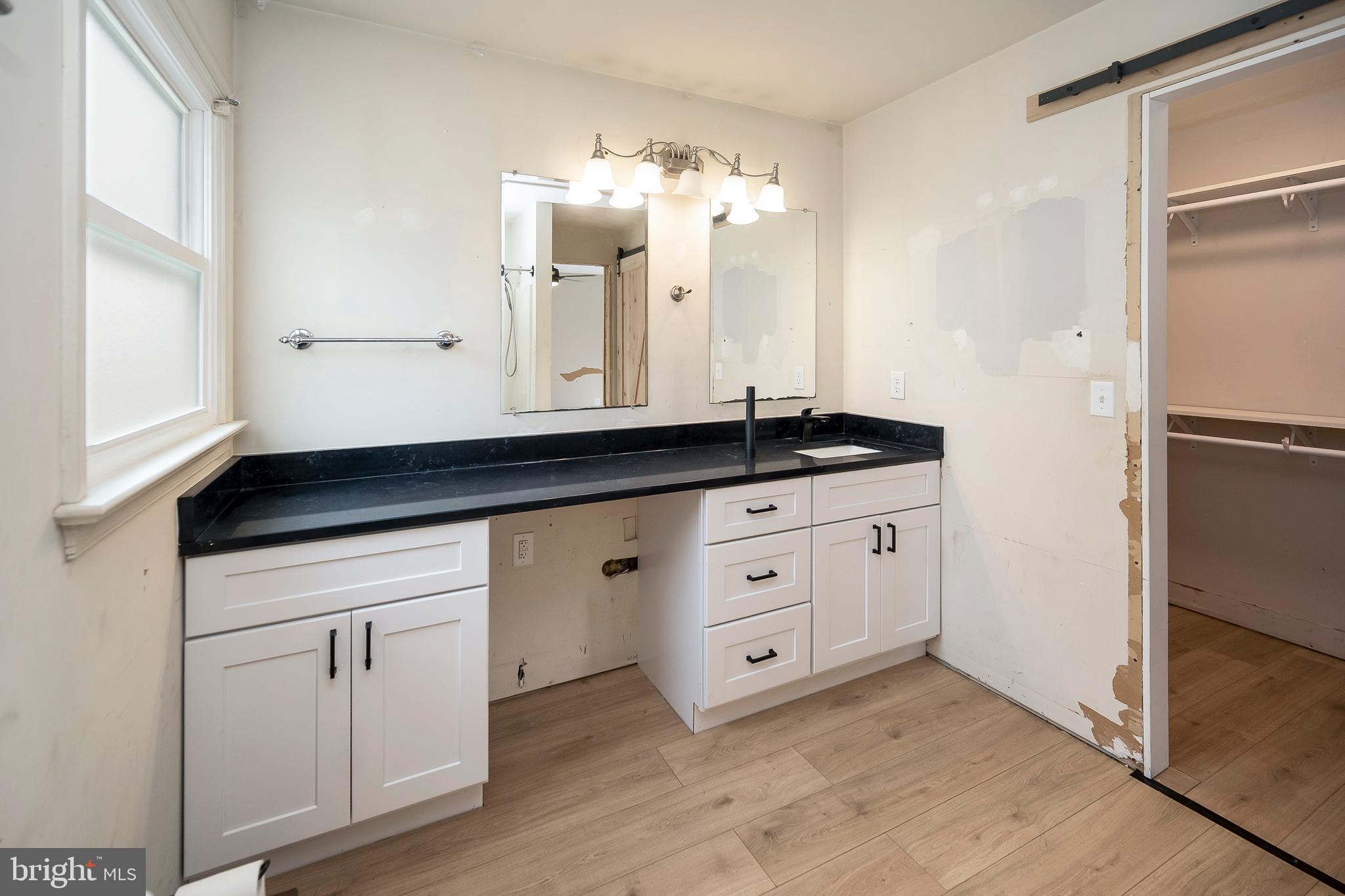 STONEWALL ESTATES - Residential