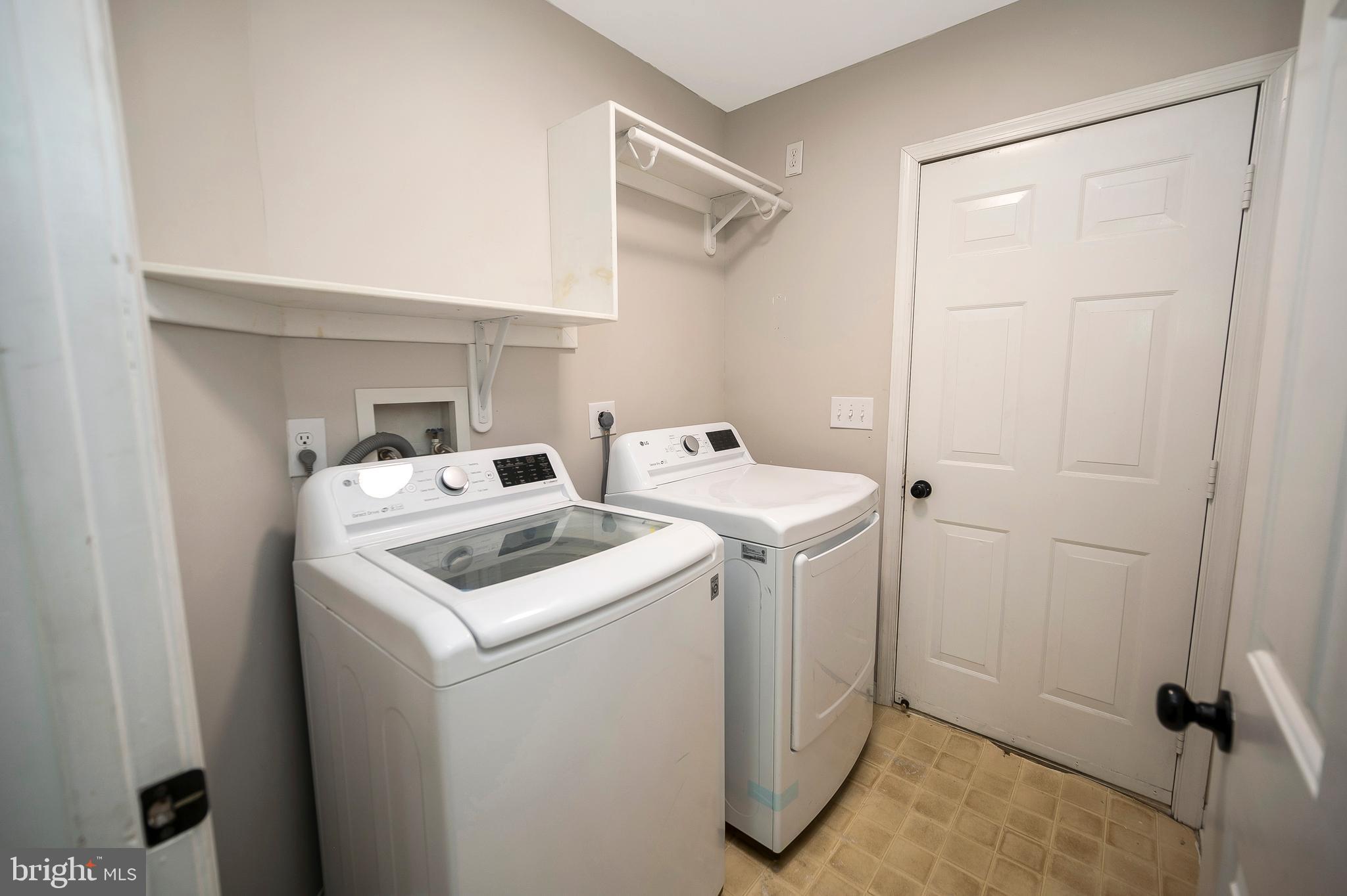 STONEWALL ESTATES - Residential