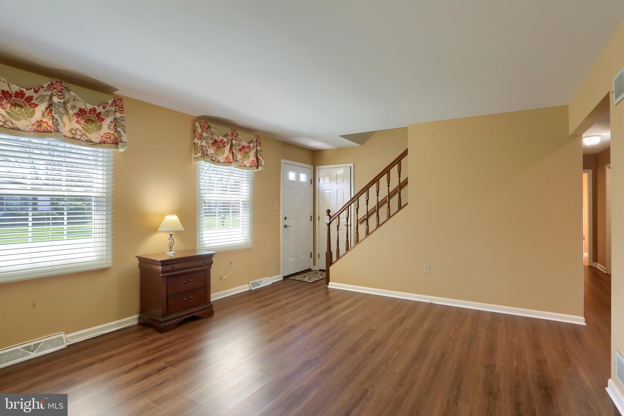 JONATHAN PARK - Residential