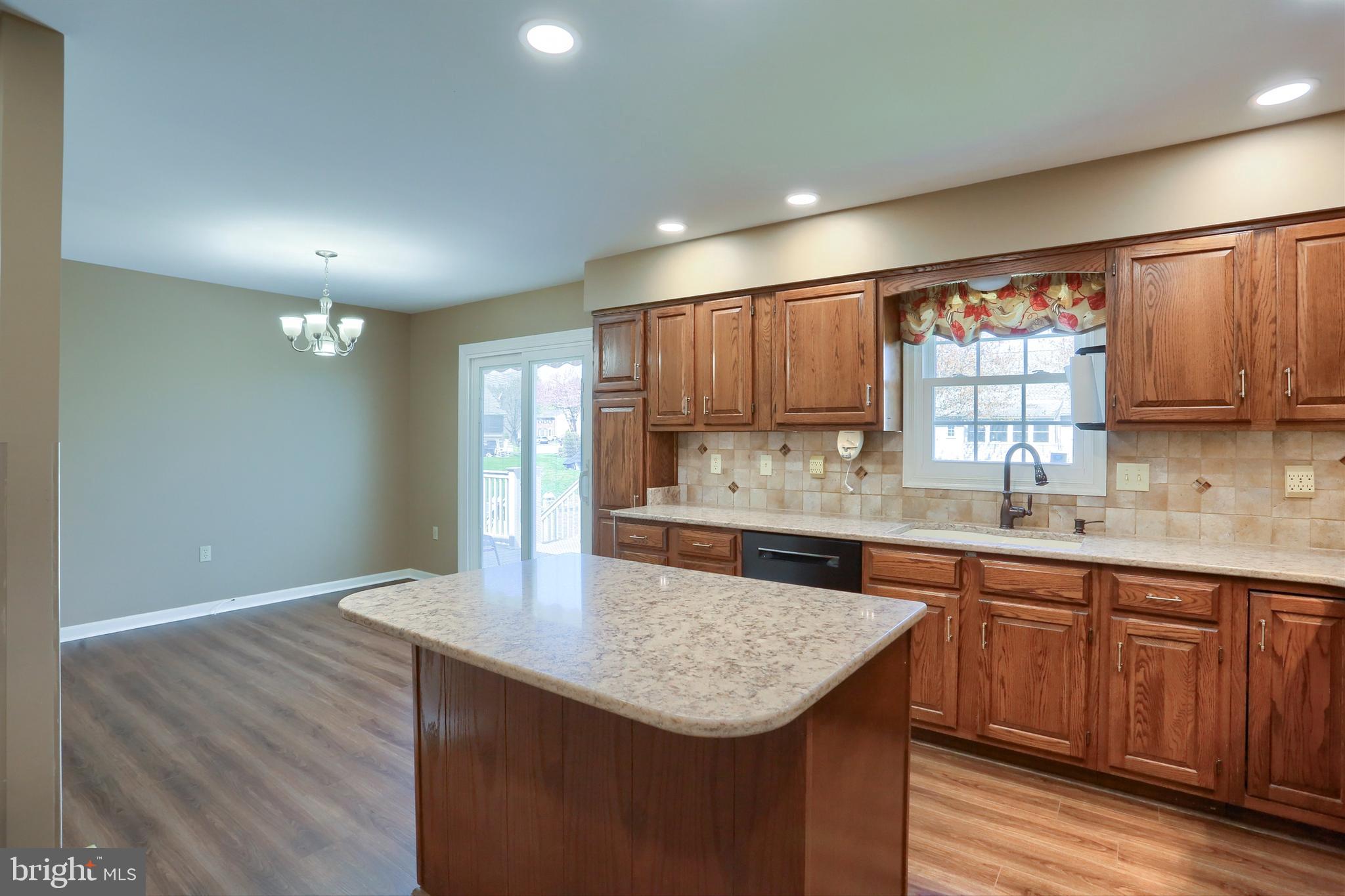 JONATHAN PARK - Residential