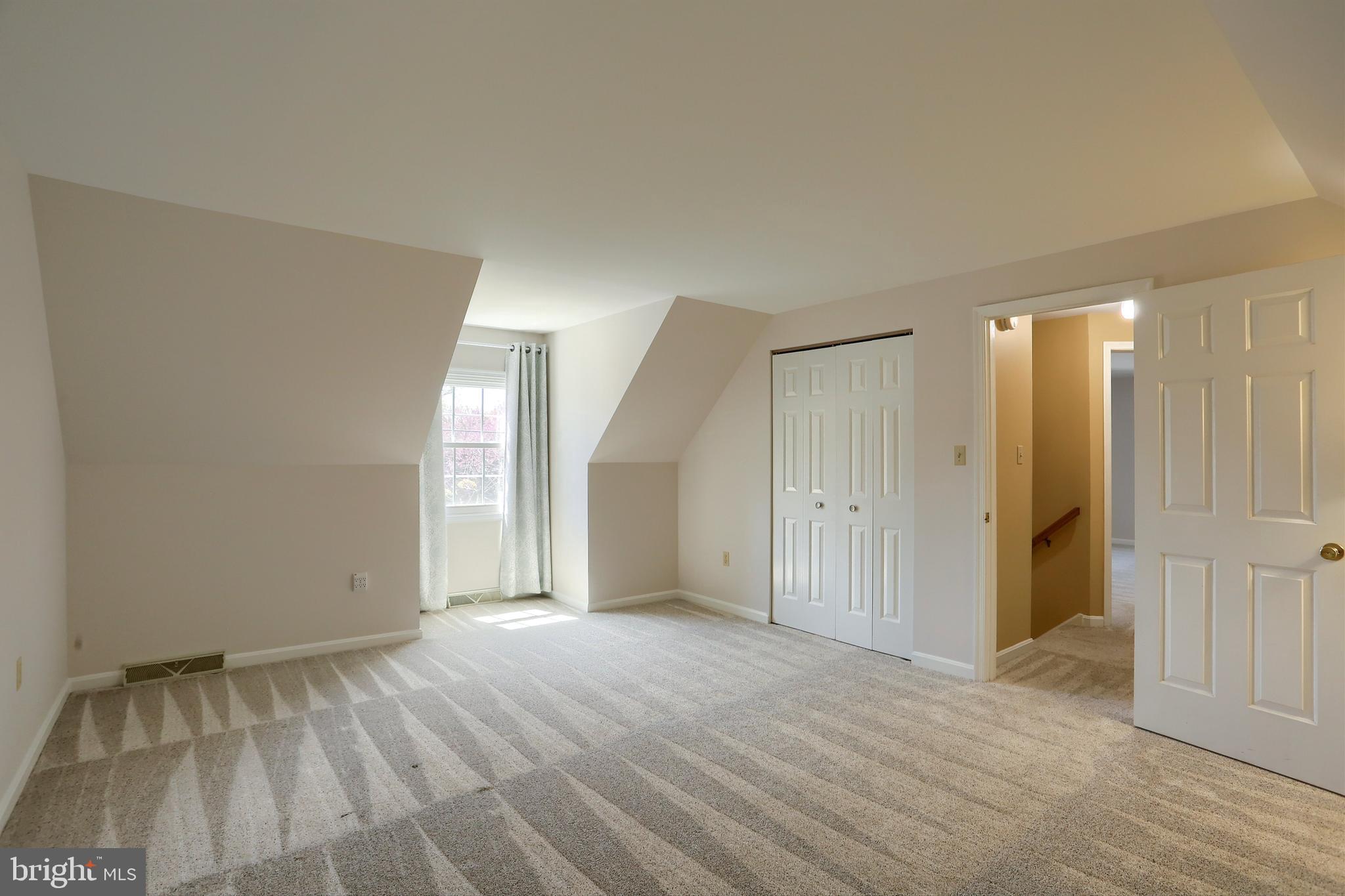 JONATHAN PARK - Residential