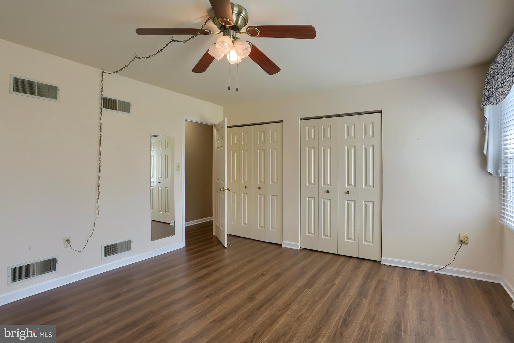 JONATHAN PARK - Residential