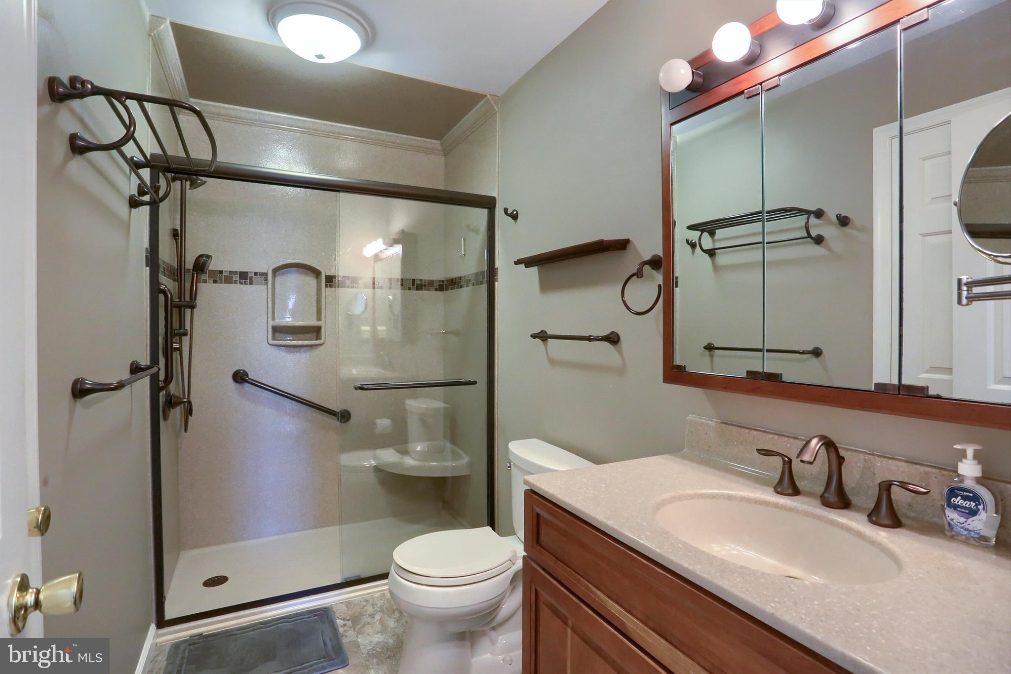 JONATHAN PARK - Residential