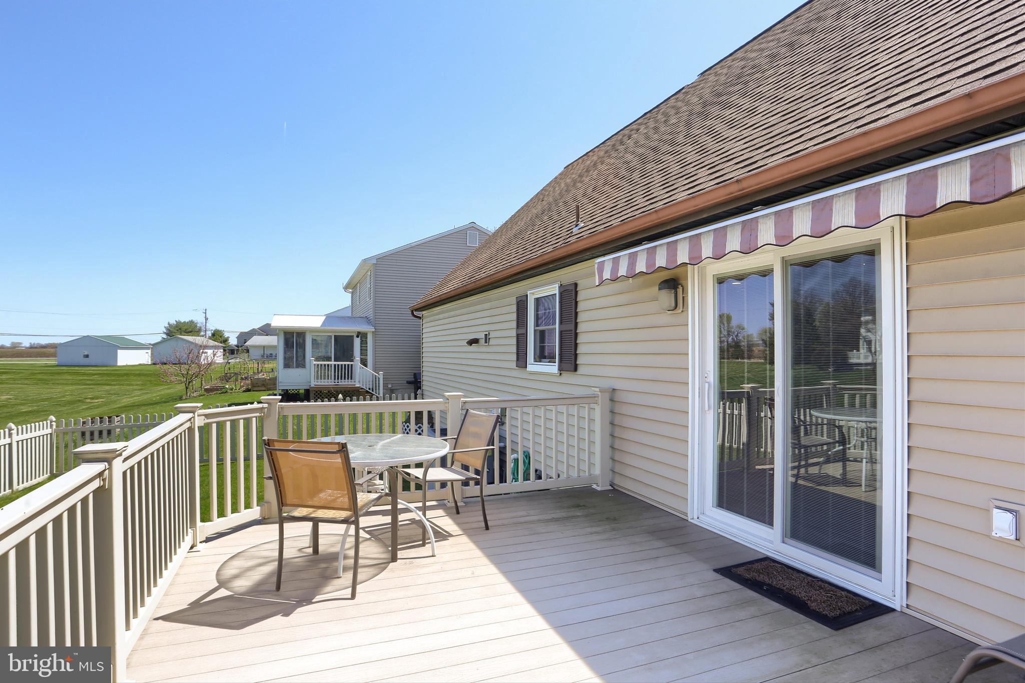 JONATHAN PARK - Residential