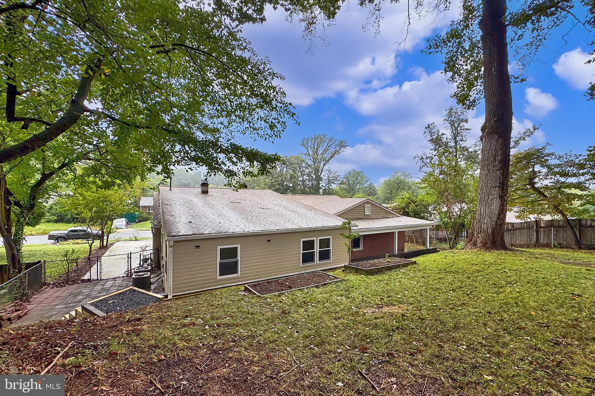 SPRINGFIELD - Residential