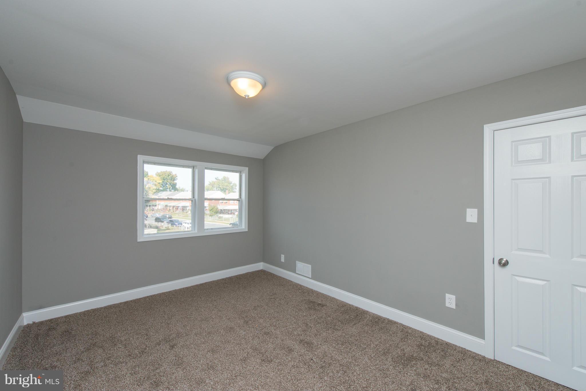 MIDDLESEX - Residential