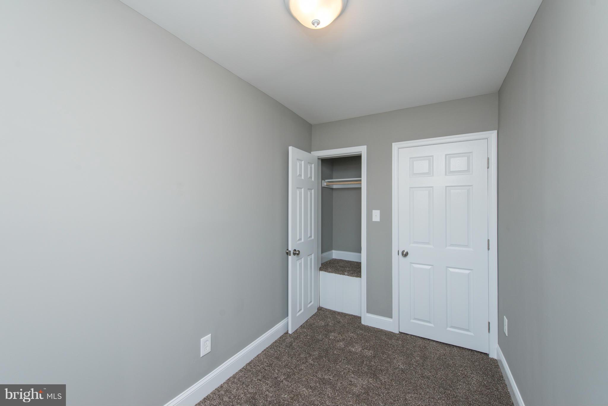 MIDDLESEX - Residential