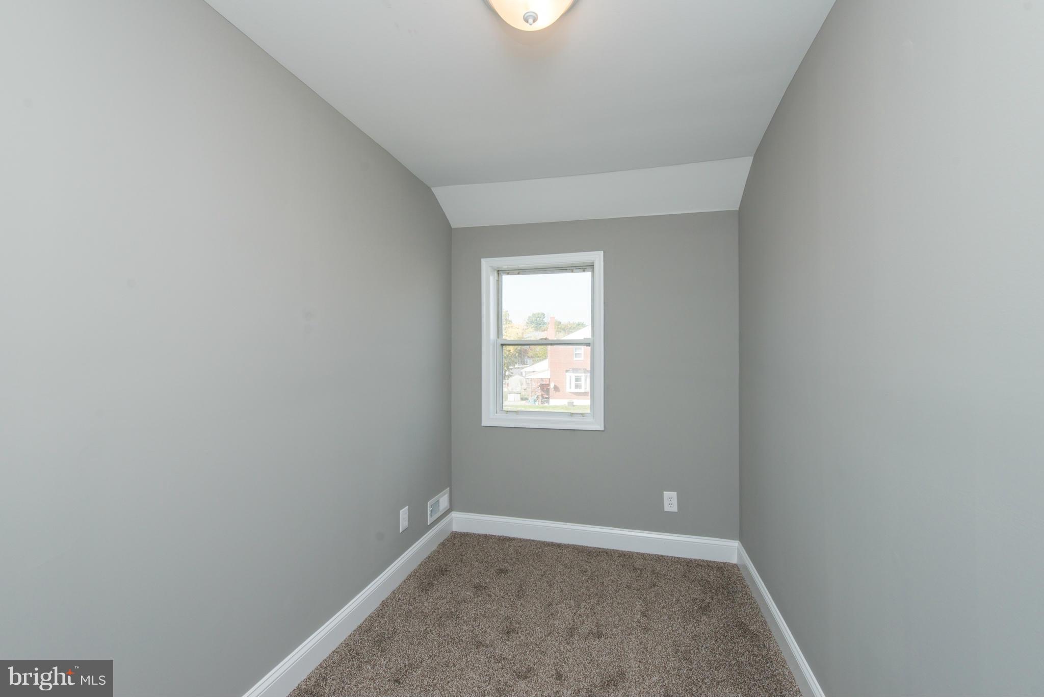 MIDDLESEX - Residential