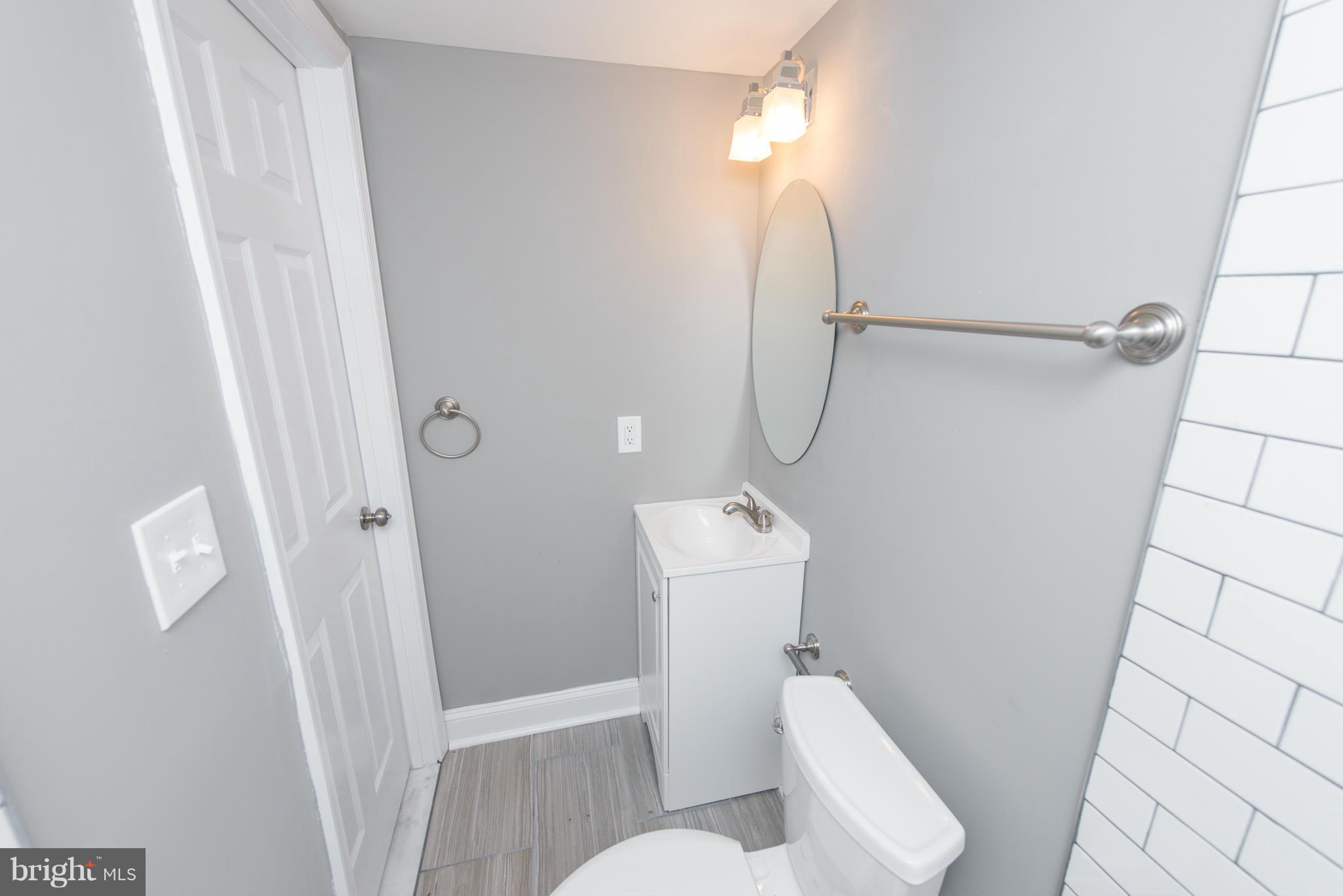 MIDDLESEX - Residential