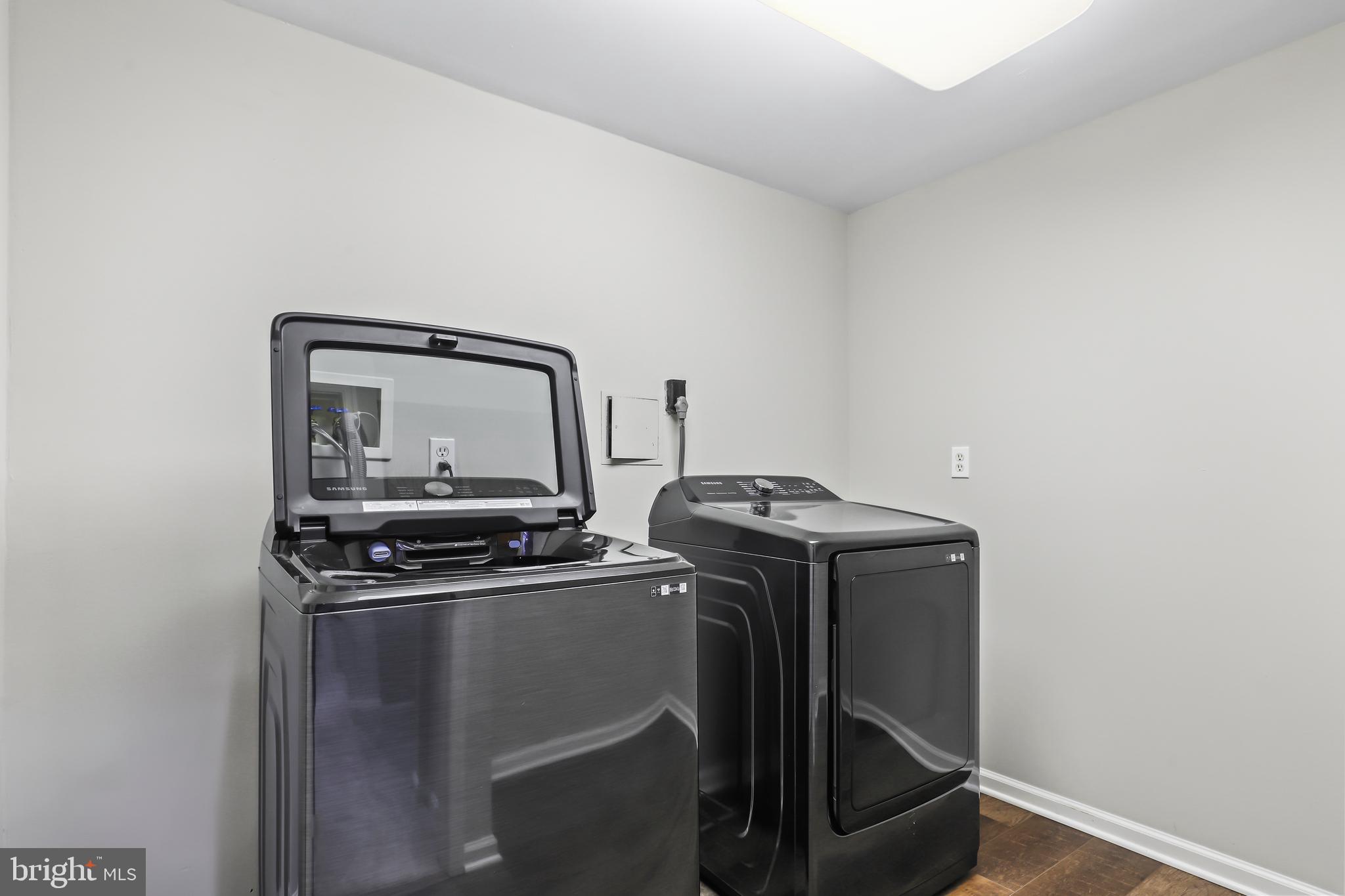 CLOVERHILL - Residential