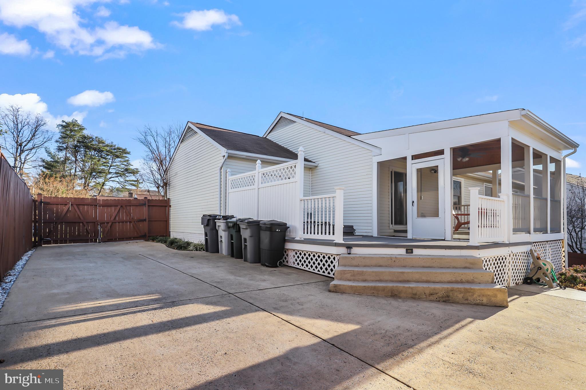 CLOVERHILL - Residential