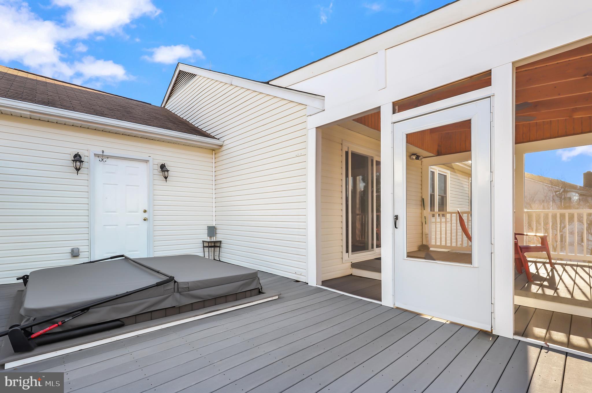 CLOVERHILL - Residential