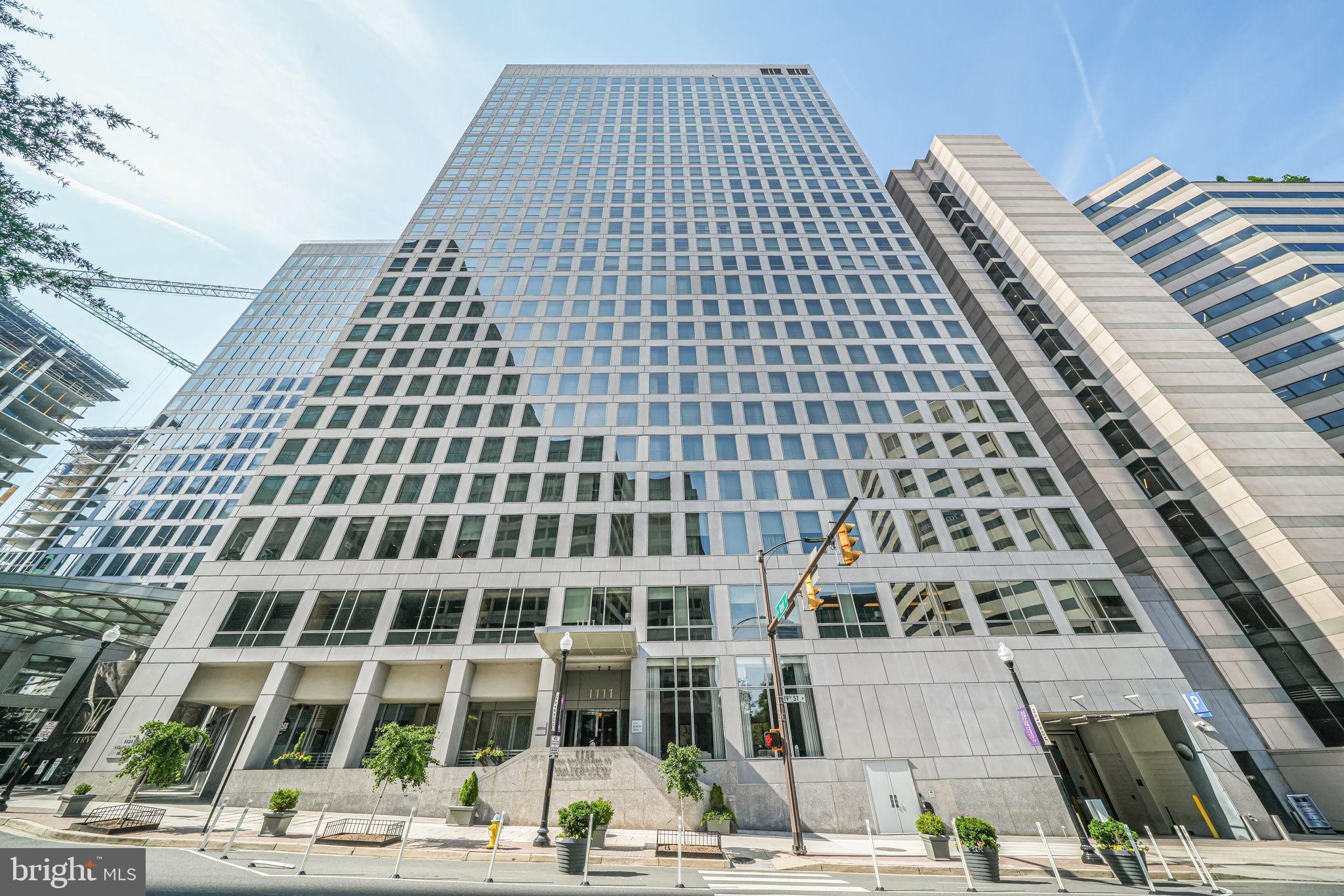 1111 19TH STREET N 2703