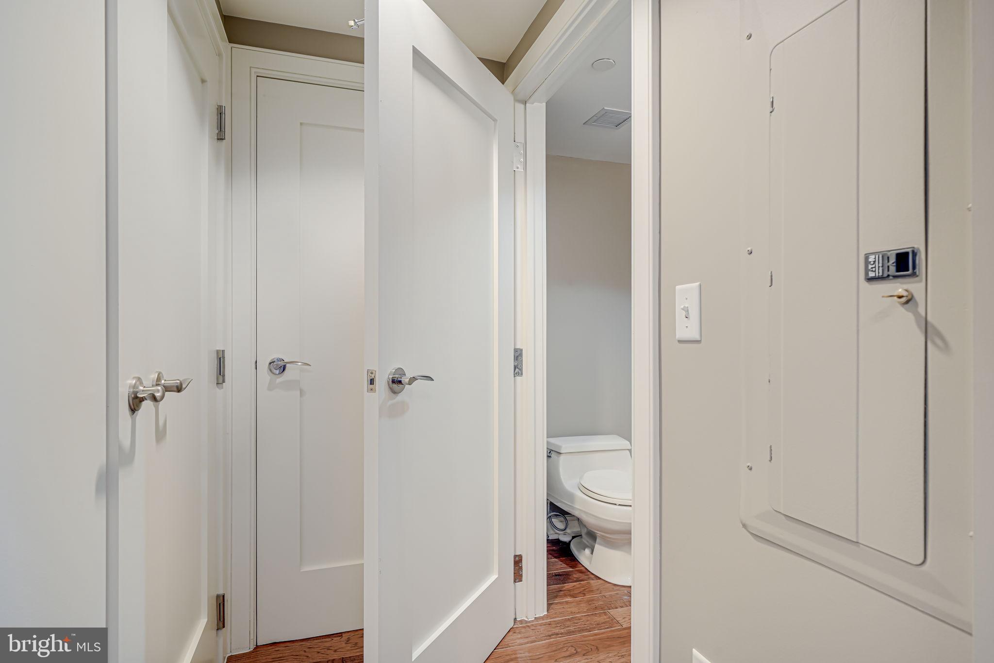 THE WATERVIEW - Residential