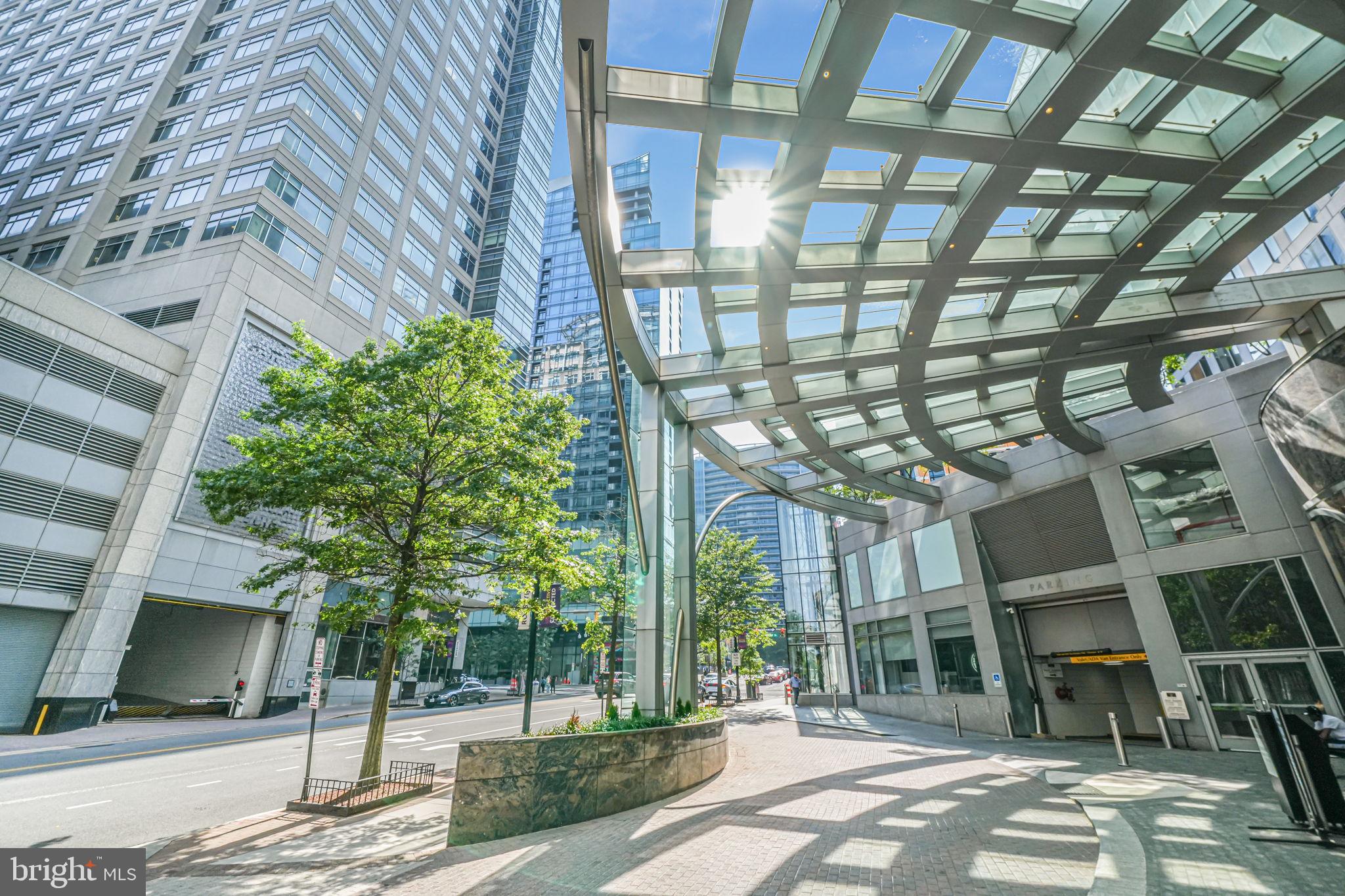 THE WATERVIEW - Residential