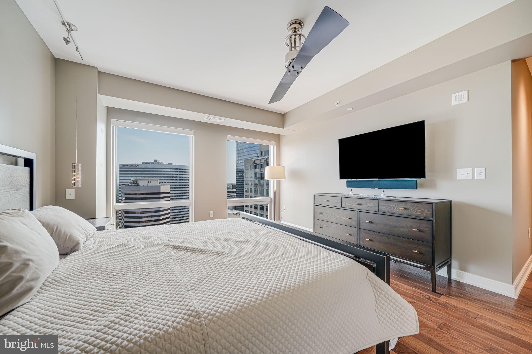 THE WATERVIEW - Residential