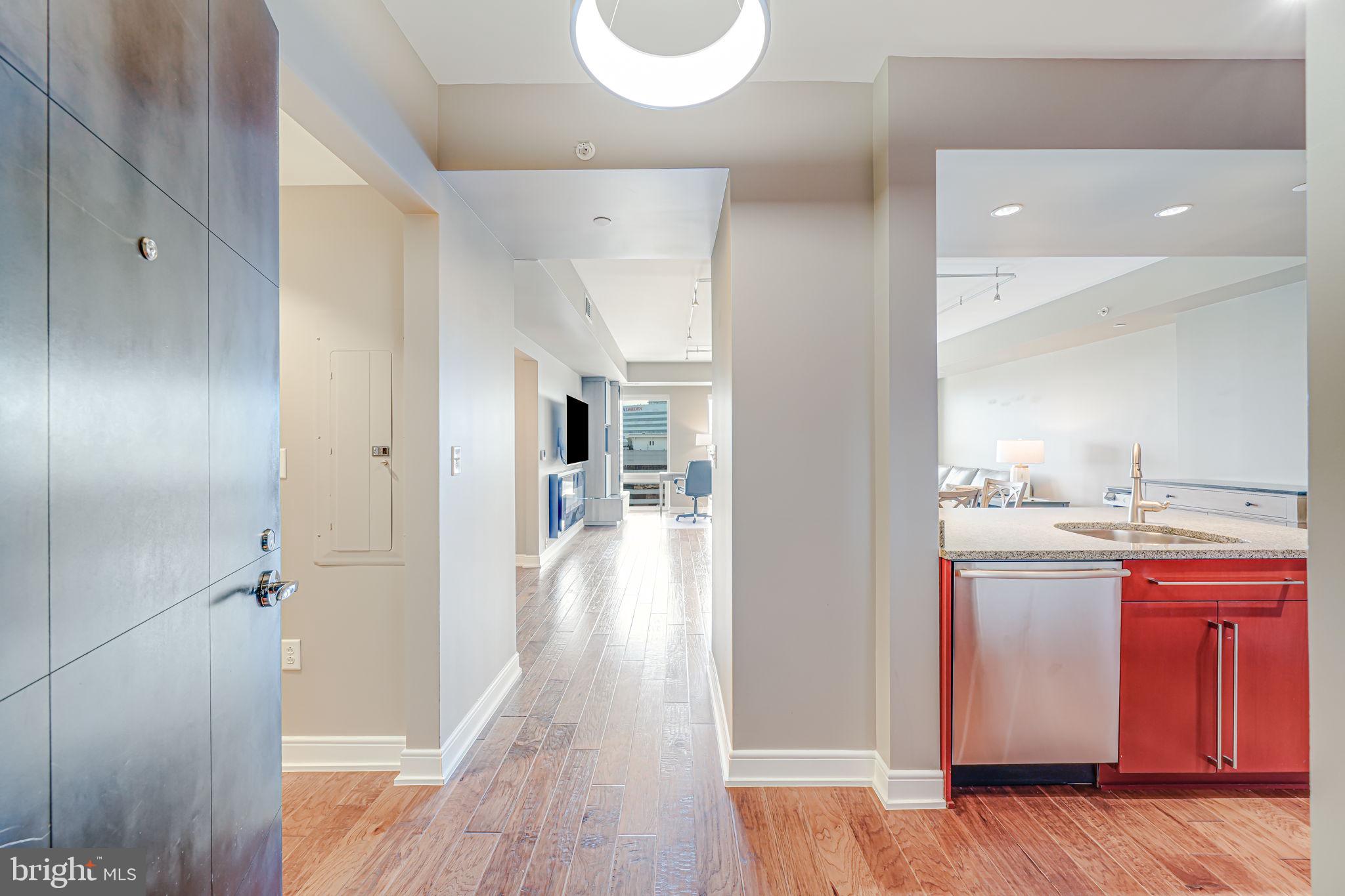 1111 19TH STREET N 2703