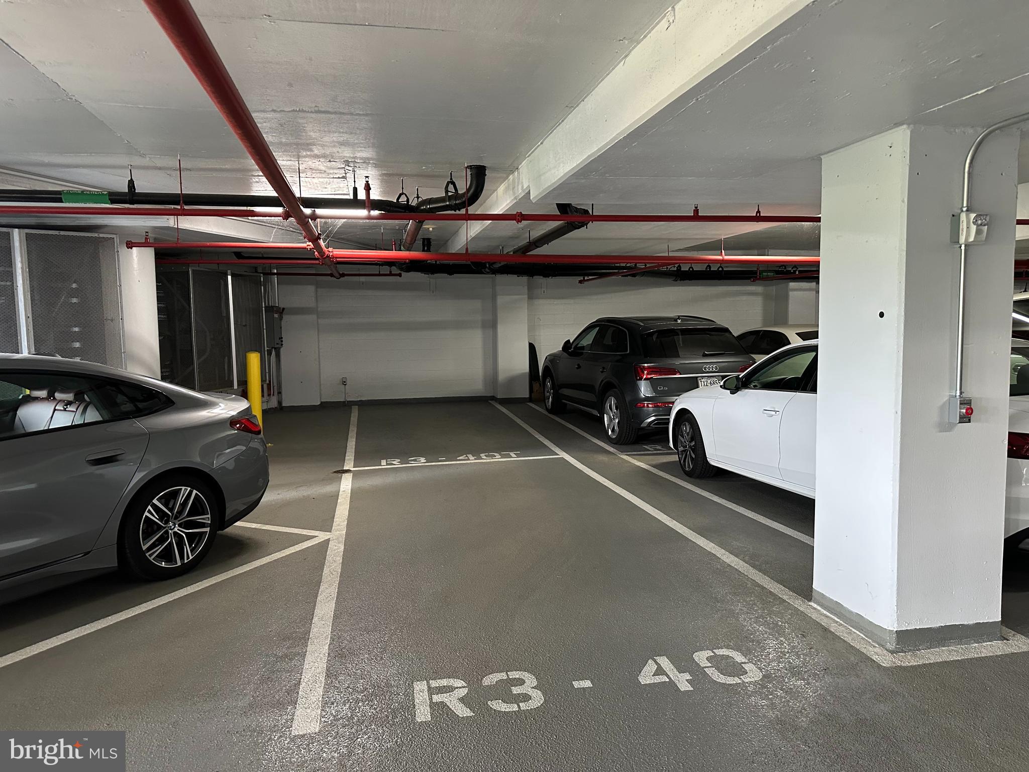 THE WATERVIEW - Residential