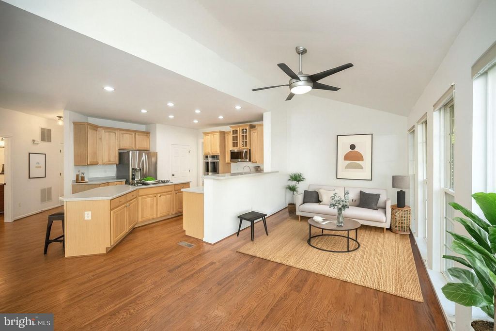 Photo of 6031 Gholson Bridge Court, MANASSAS, VA 20112 (MLS # VAPW2103808)