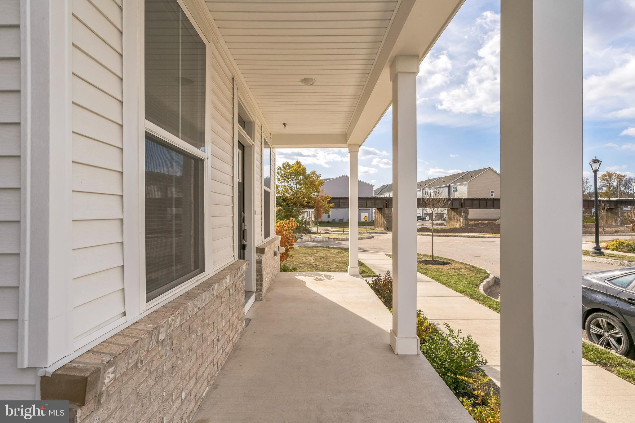 STEELPOINTE - Residential