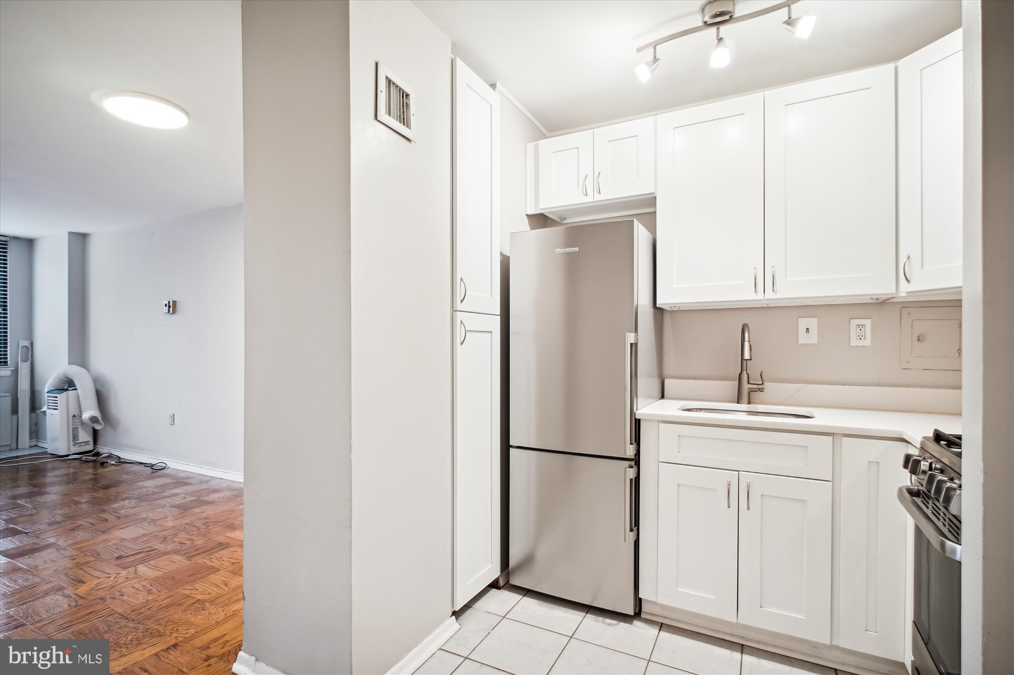 OLD TOWN ALEXANDRIA - Residential Lease