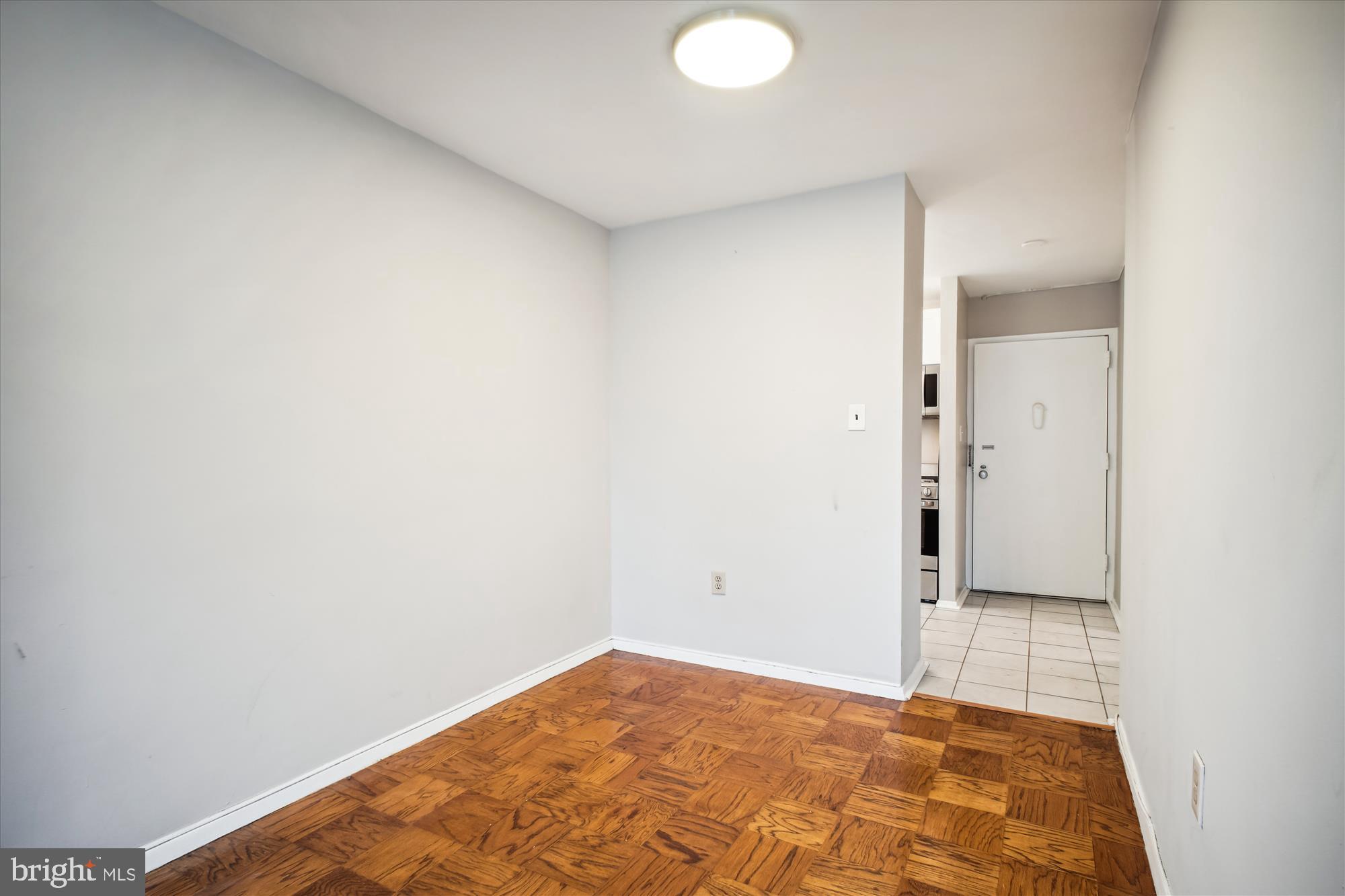 OLD TOWN ALEXANDRIA - Residential Lease