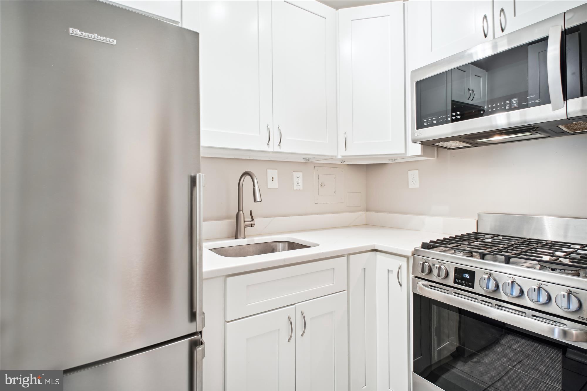 OLD TOWN ALEXANDRIA - Residential Lease
